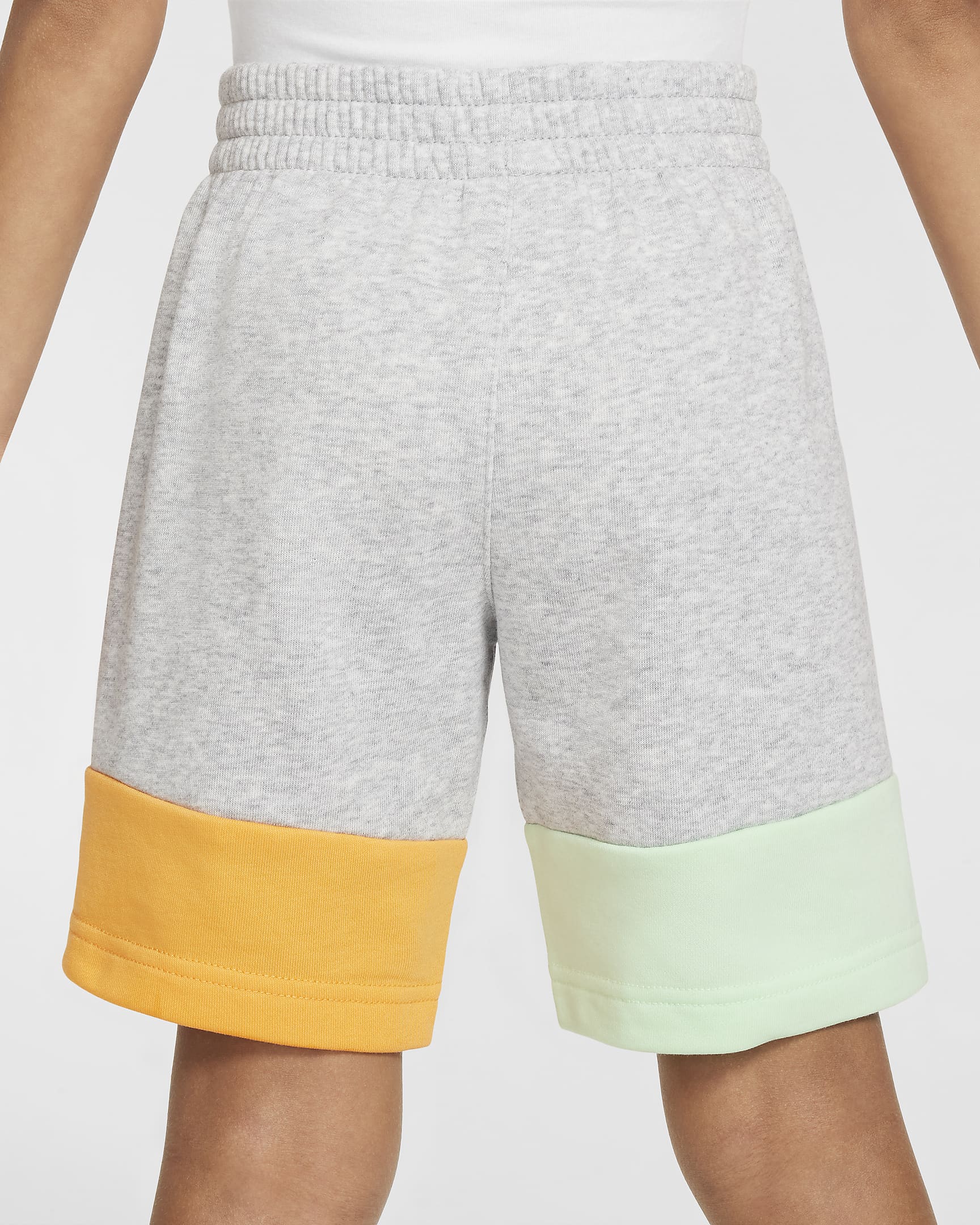 Conjunto de shorts para niños talla pequeña Nike KSA - Gris humo claro