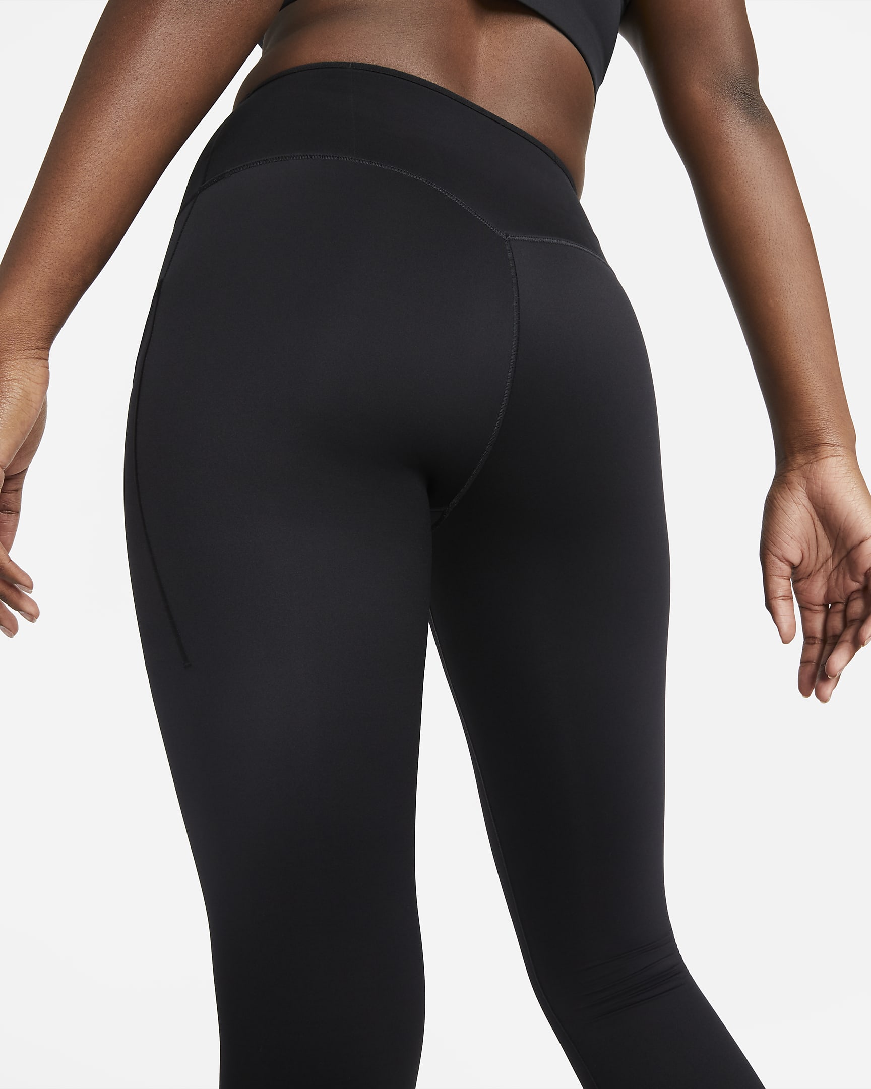 Nike Go leggings i full lengde med fast støtte, mellomhøyt liv og lommer til dame - Svart/Svart