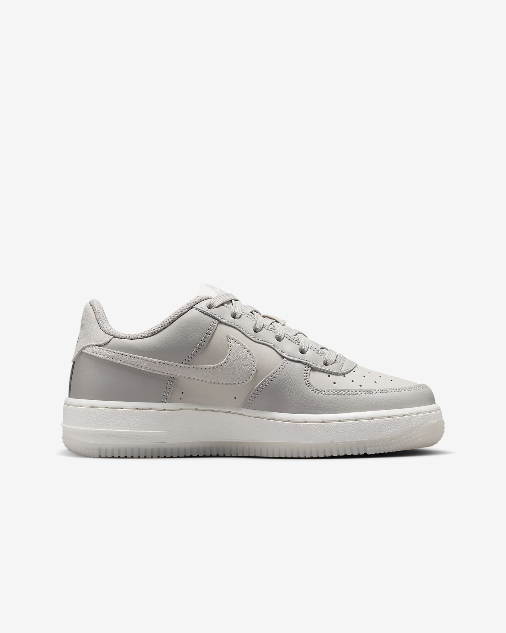 Nike Air Force 1 LV8 5 Older Kids' Shoes - Light Bone/Light Iron Ore/Summit White