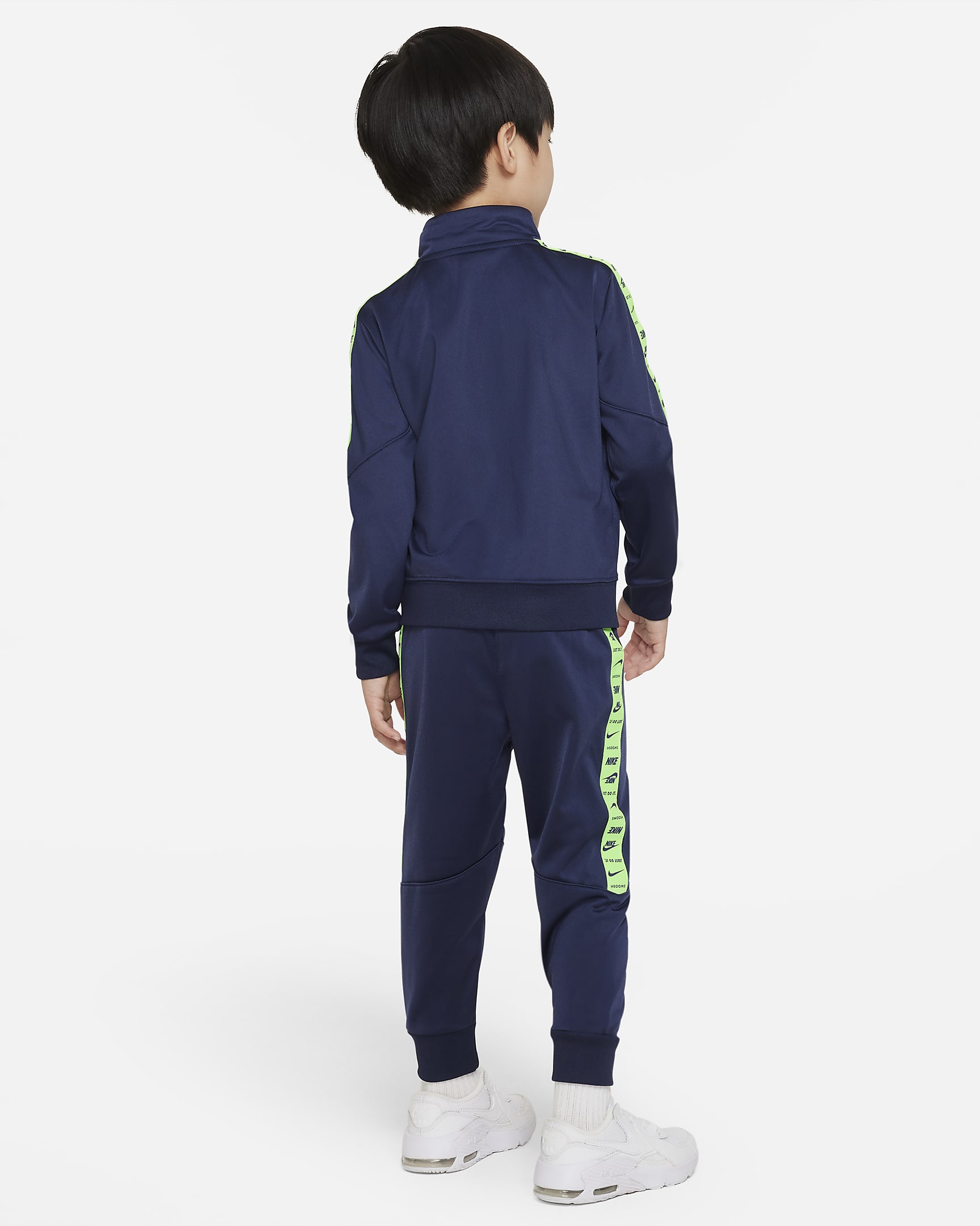 Nike Toddler Futura Tricot Set.