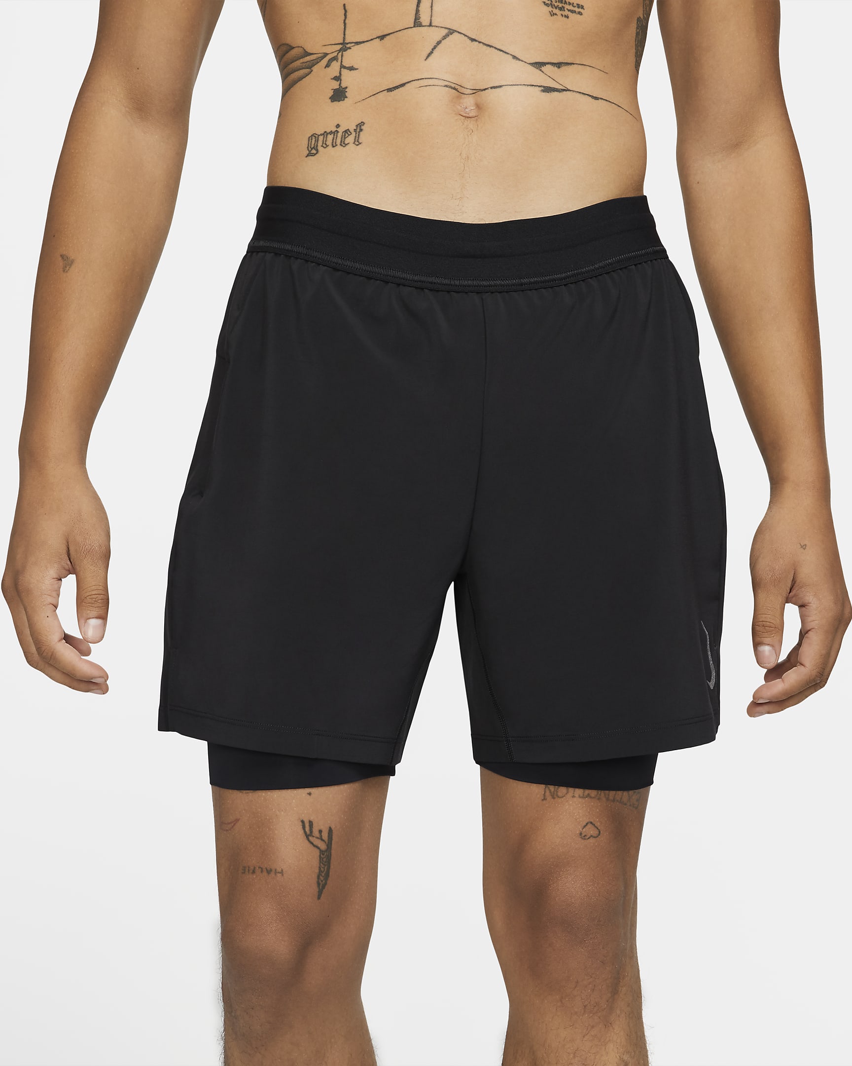 Nike Yoga Pantalons curts 2 en 1 - Home - Negre