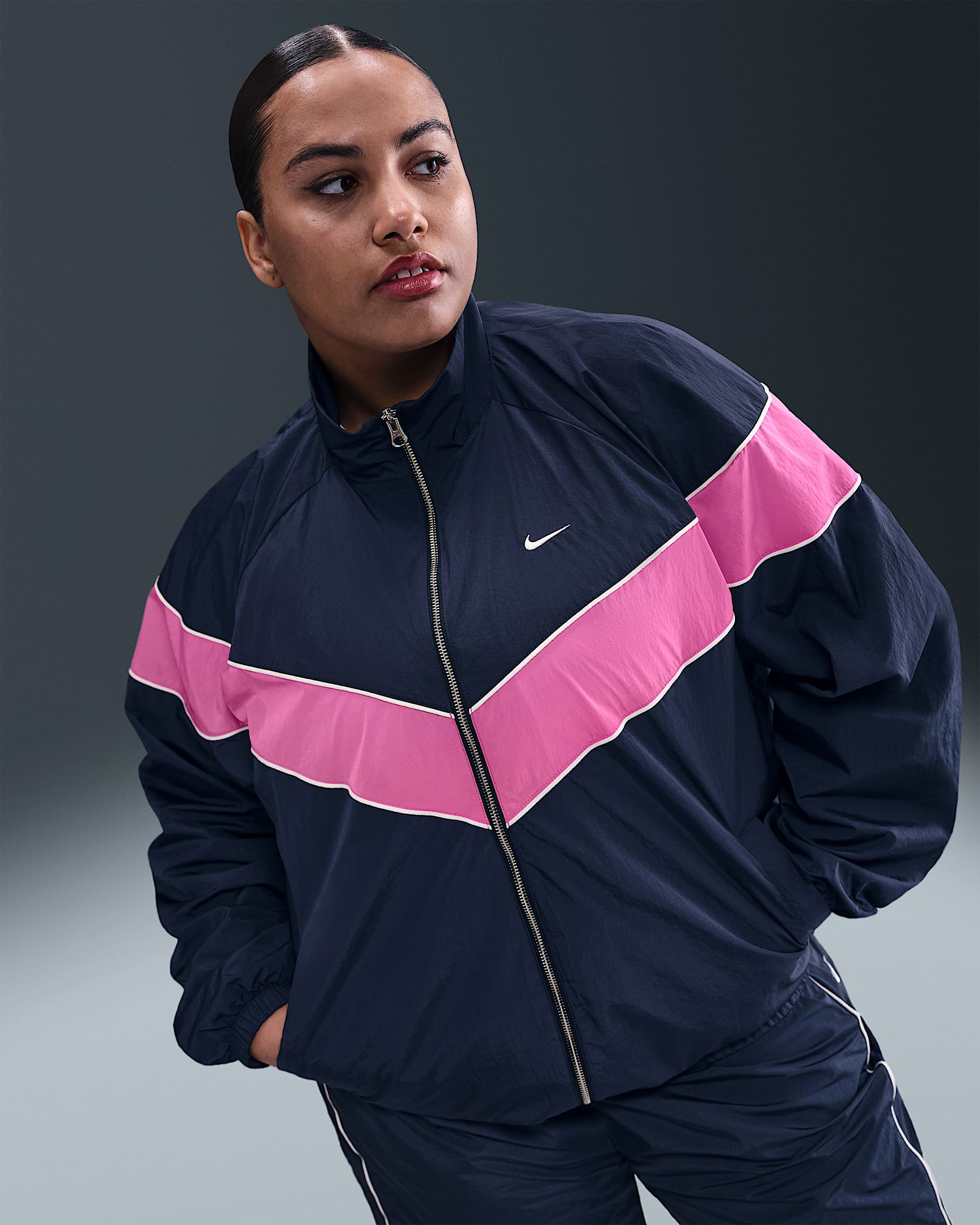 Nike Windrunner Women's Loose UV Woven Full-Zip Jacket (Plus Size) - Midnight Navy/Sail/Playful Pink/Sail