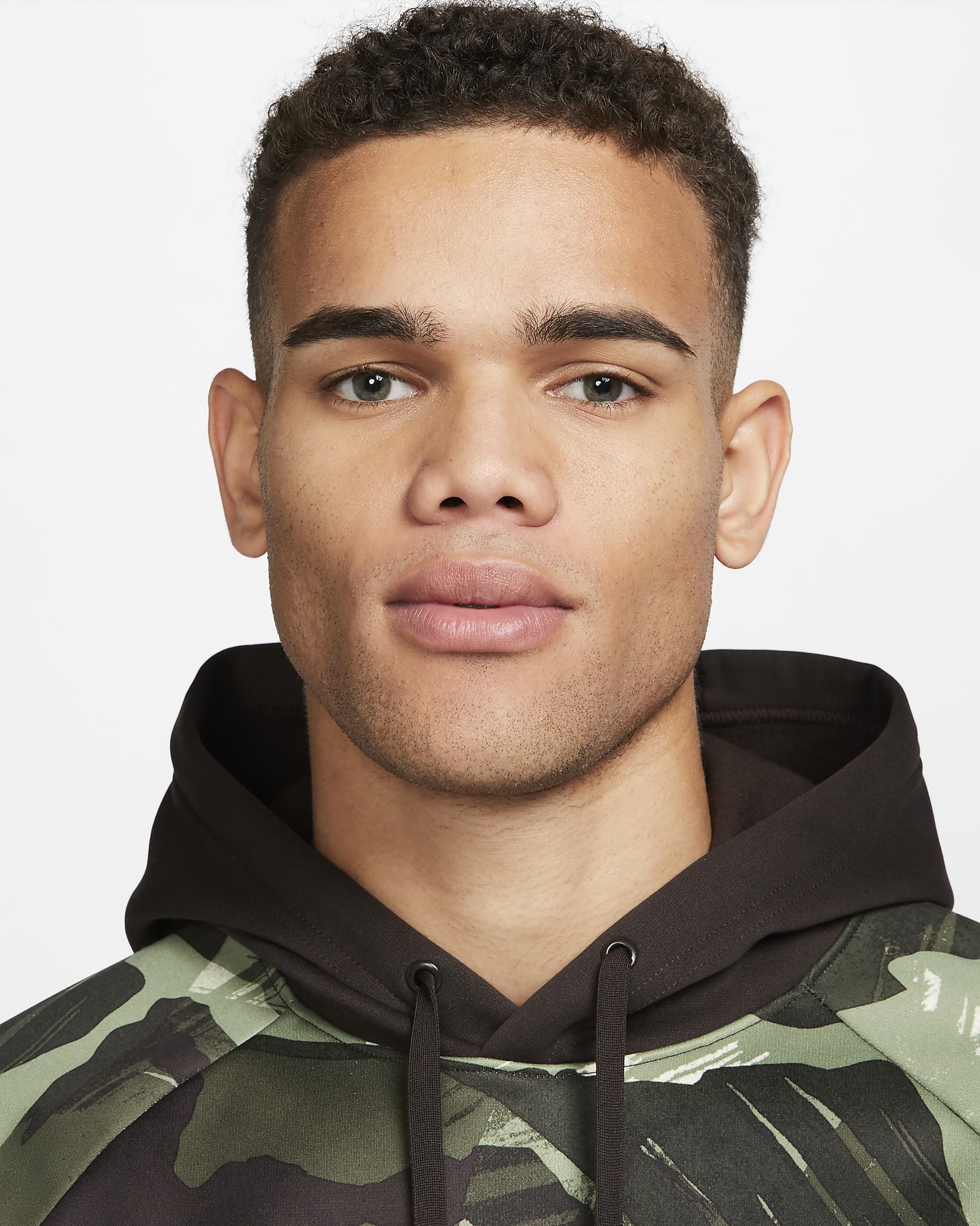 Nike Therma-FIT Men's All-over Camo Fitness Hoodie - Velvet Brown/Coconut Milk