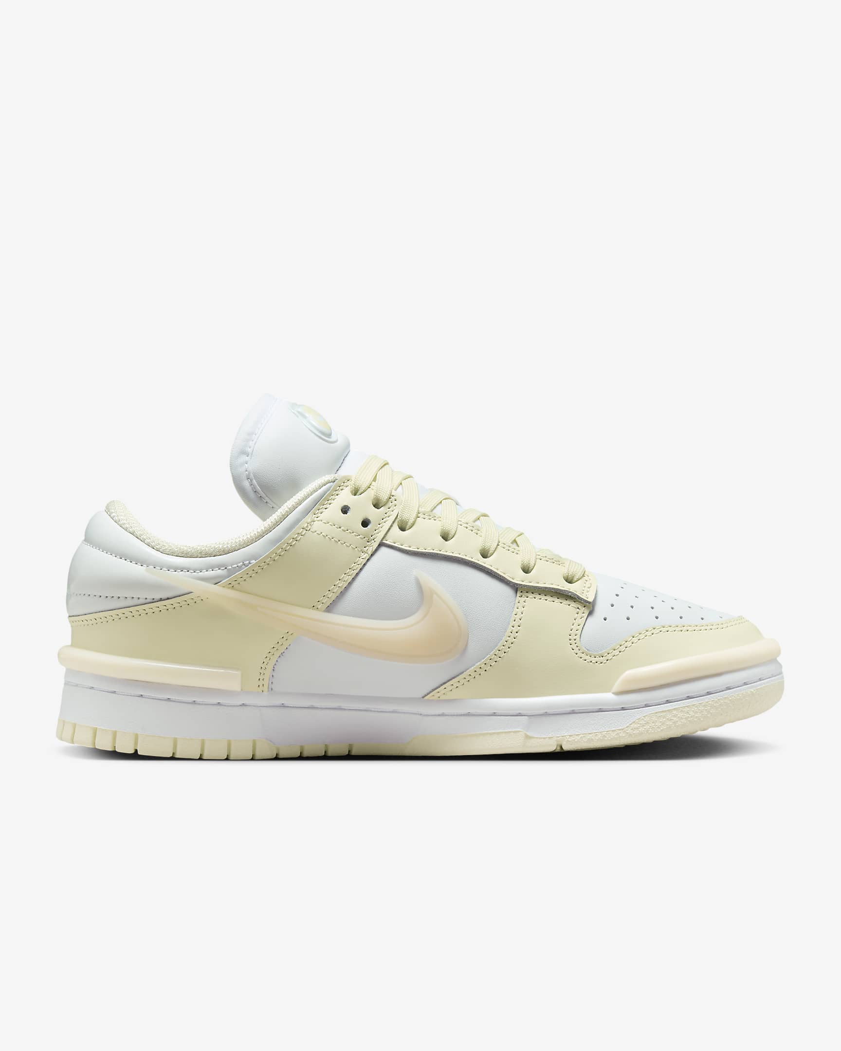 รองเท้าผู้หญิง Nike Dunk Low Twist - Coconut Milk/ขาว/Guava Ice