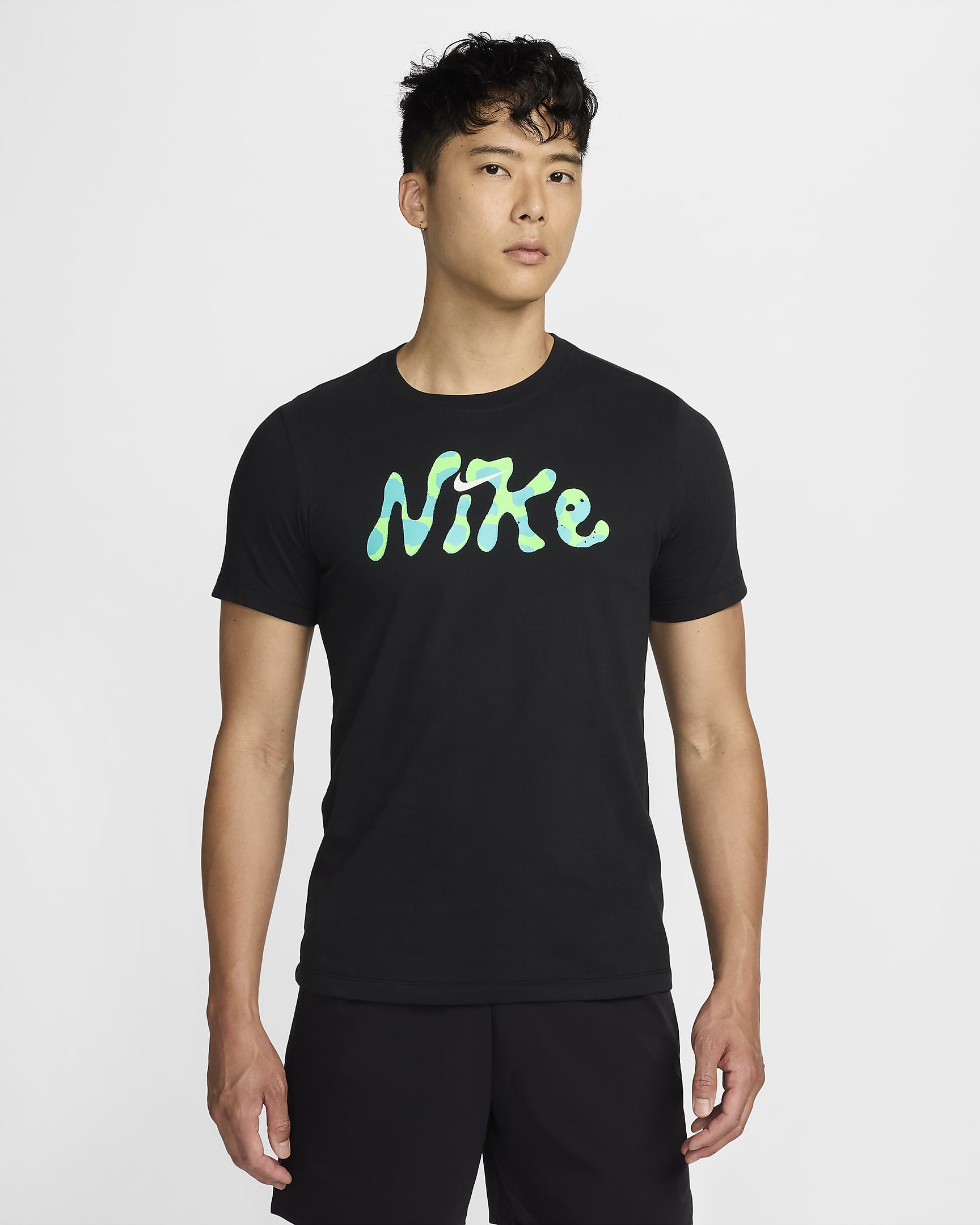 Nike Dri-FIT Men's Fitness T-Shirt. Nike VN