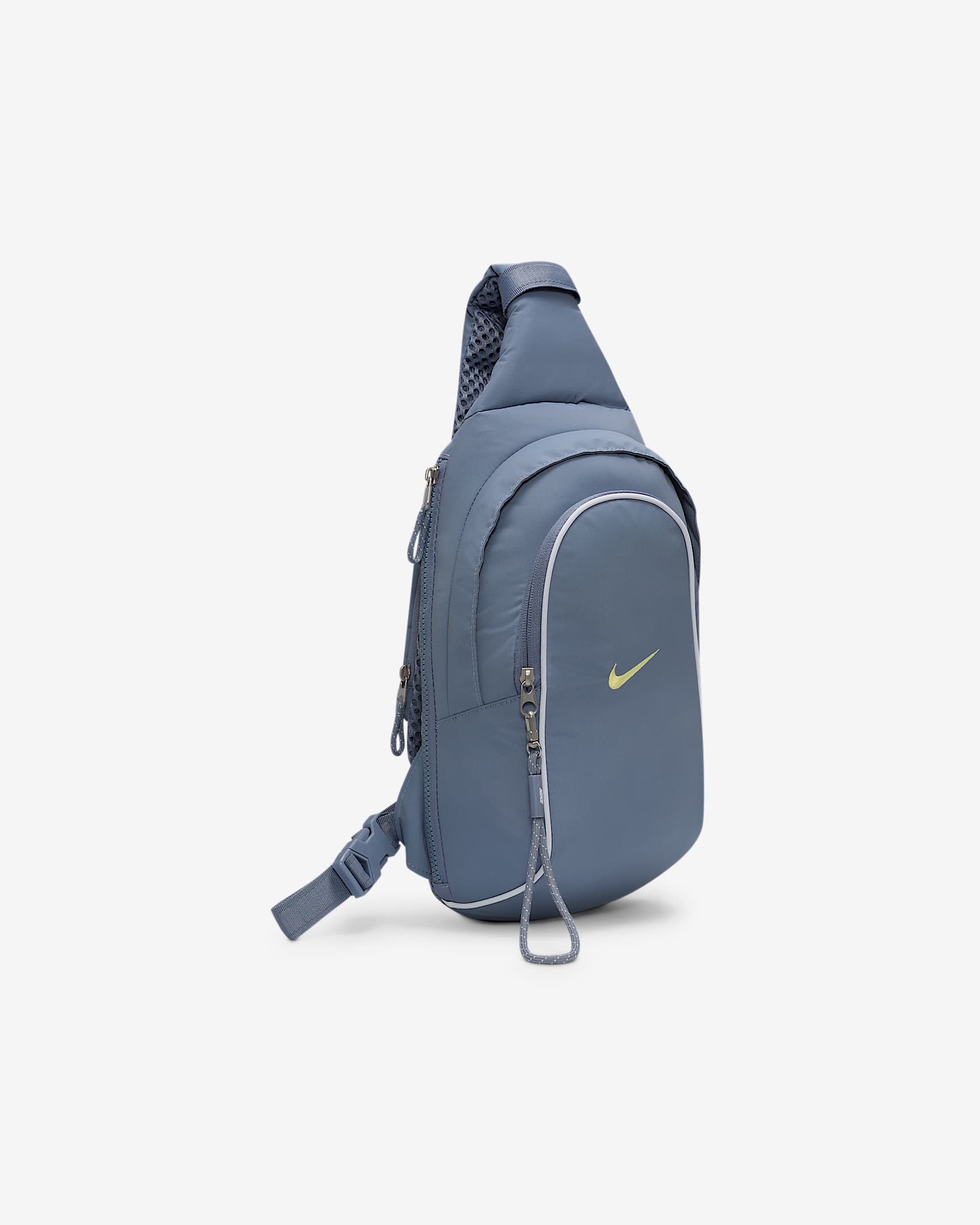 Nike Sportswear Essentials Sling Bag (8L).
