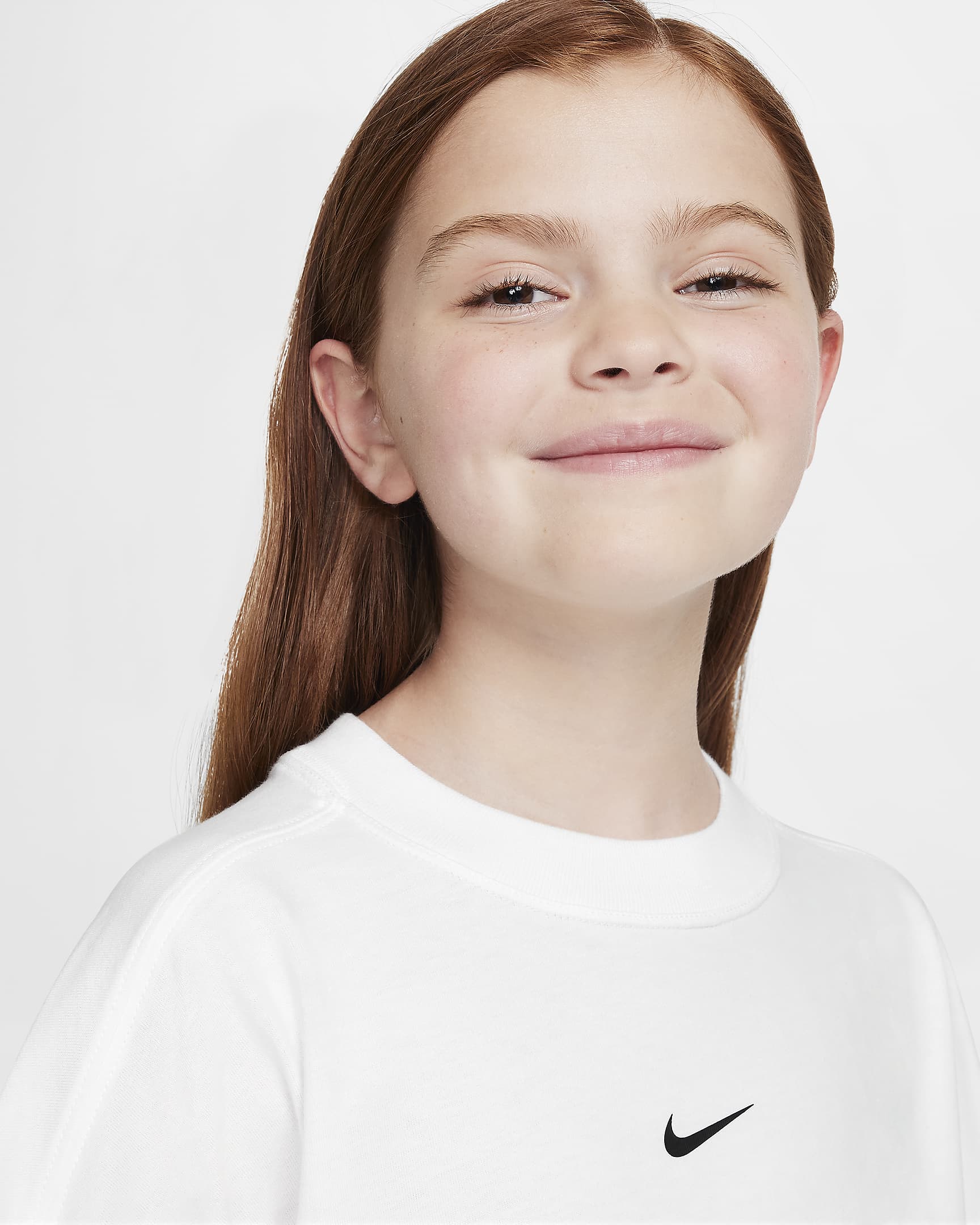 Playera oversized para niña talla grande Nike Sportswear - Blanco