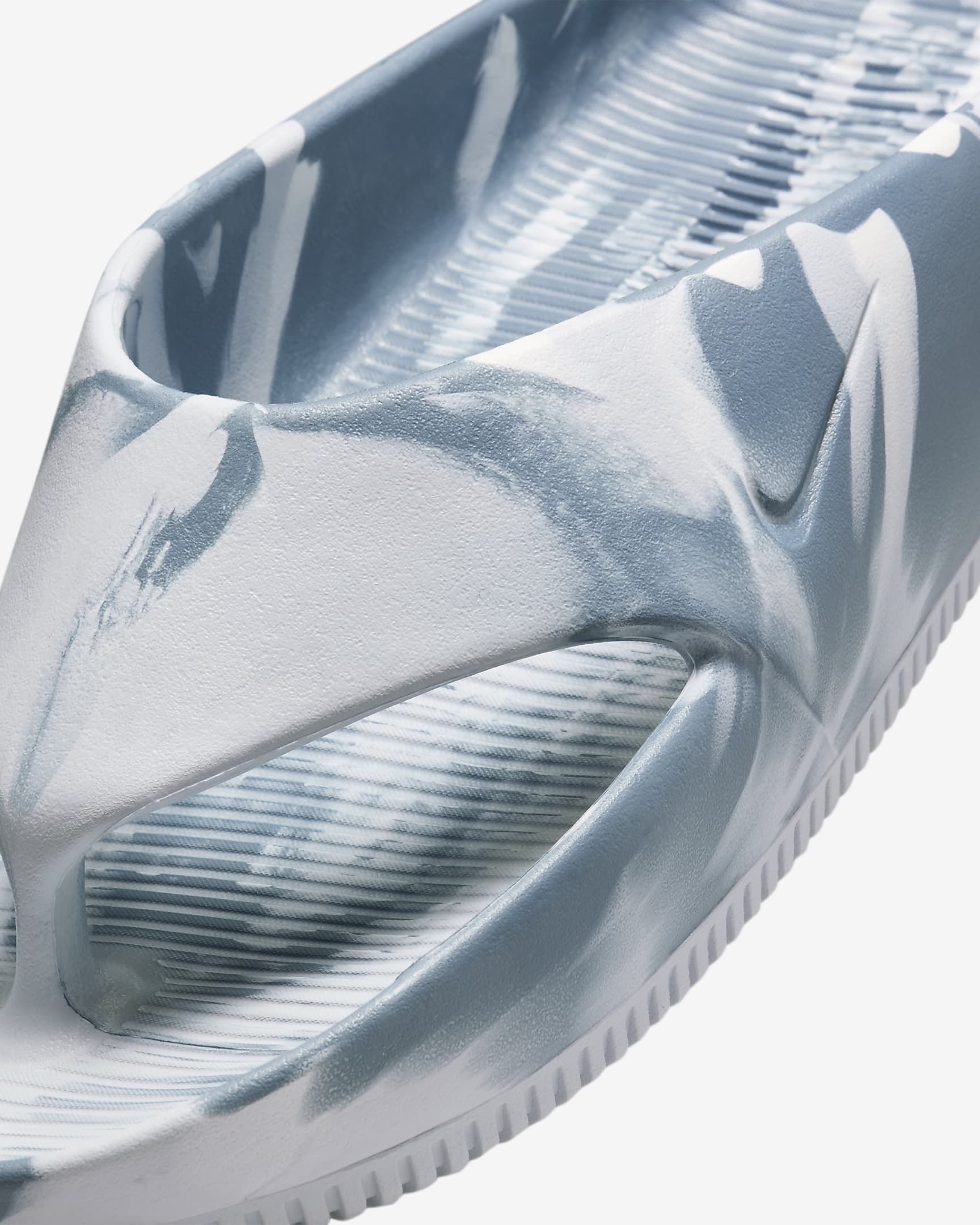 Nike Calm SE Women's Flip Flops - Pure Platinum/Pure Platinum/Pure Platinum