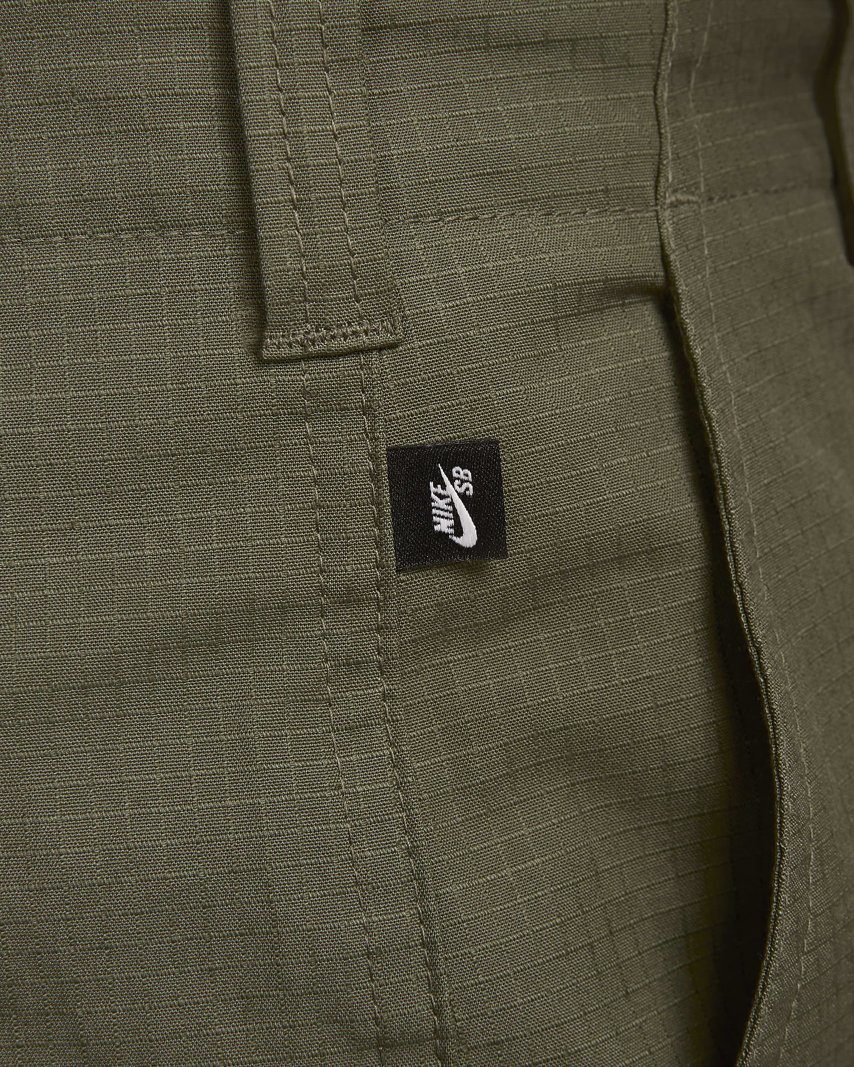 Nike SB Kearny Men's Cargo Skate Shorts. Nike CA