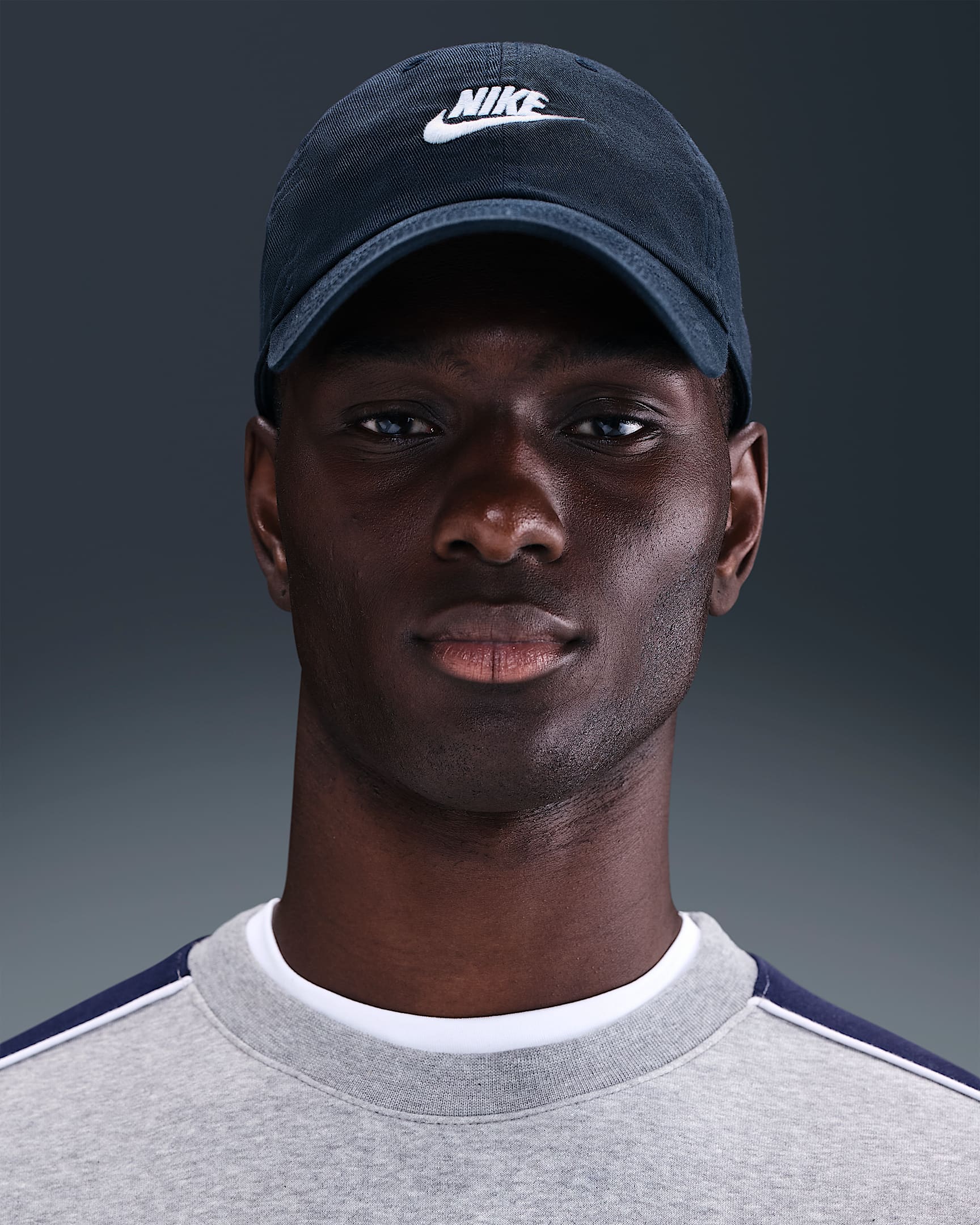 Casquette délavée souple Futura Nike Club pour enfant - Obsidian/Blanc