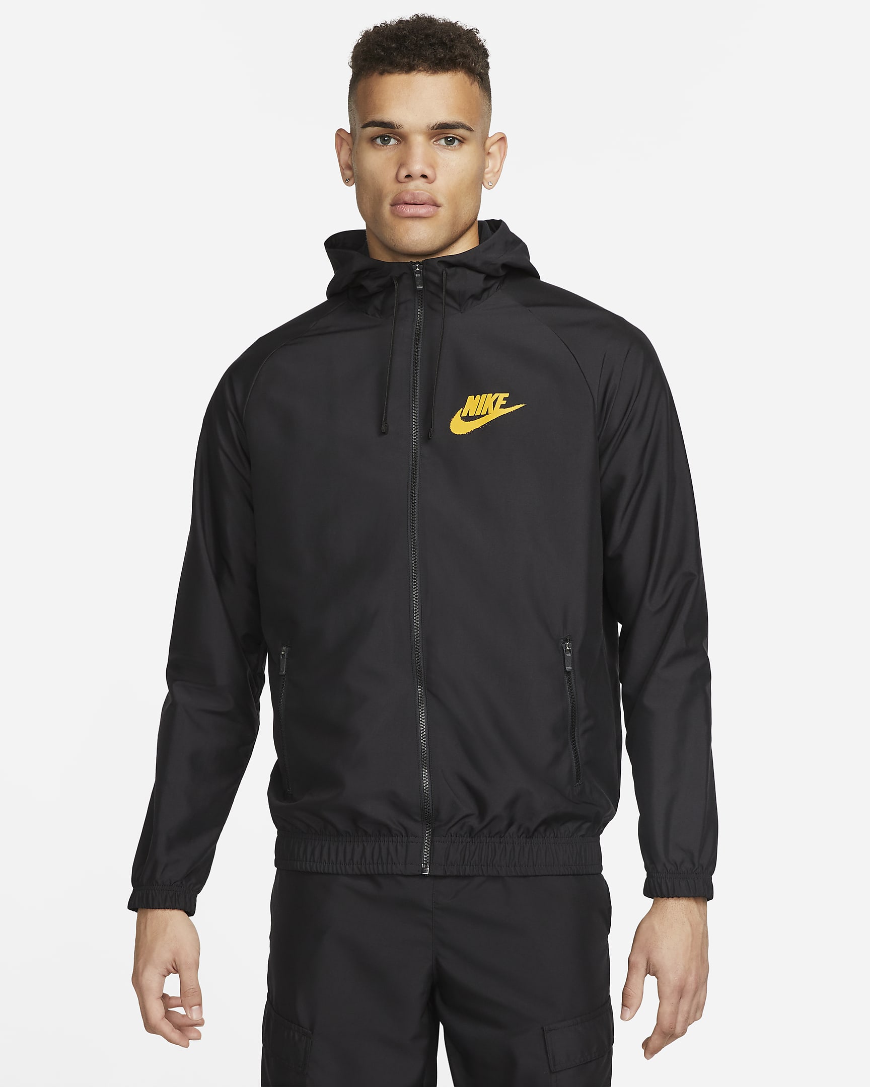 Nike Sportswear Men's Lightweight Woven Jacket. Nike BG