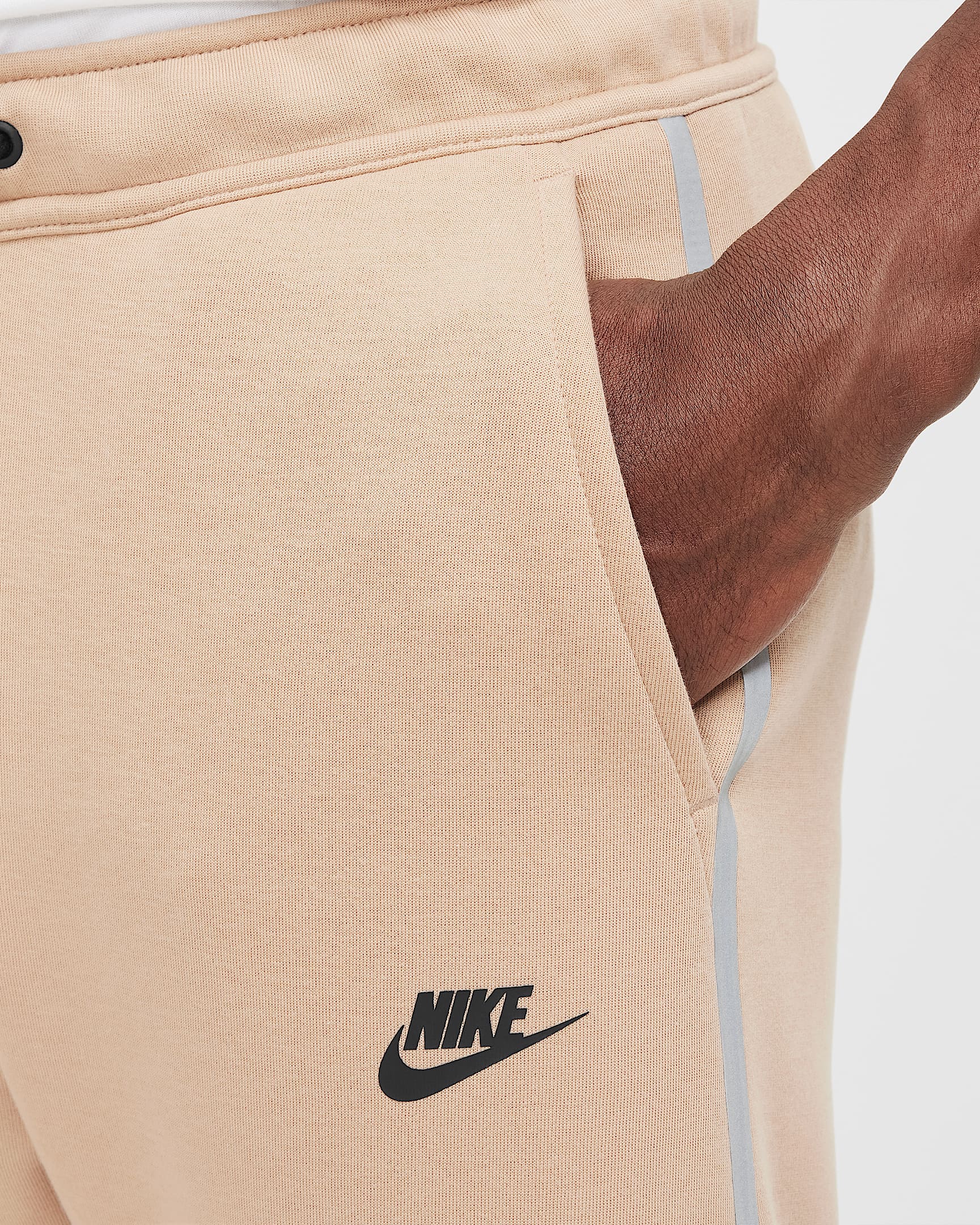 pantaloni nike fleece tech