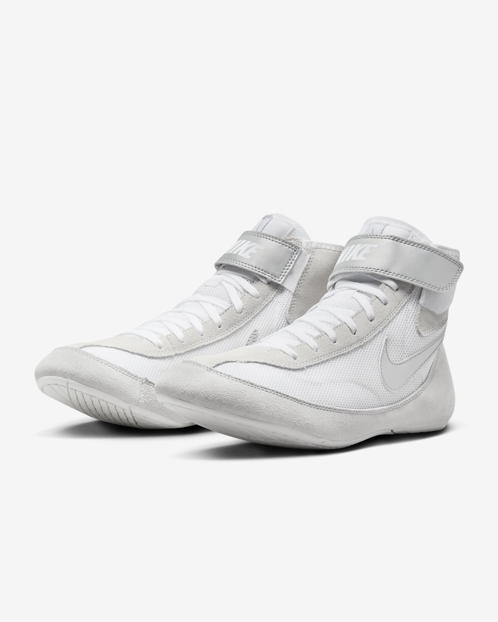 Nike SpeedSweep 7 Men's Wrestling Shoes.
