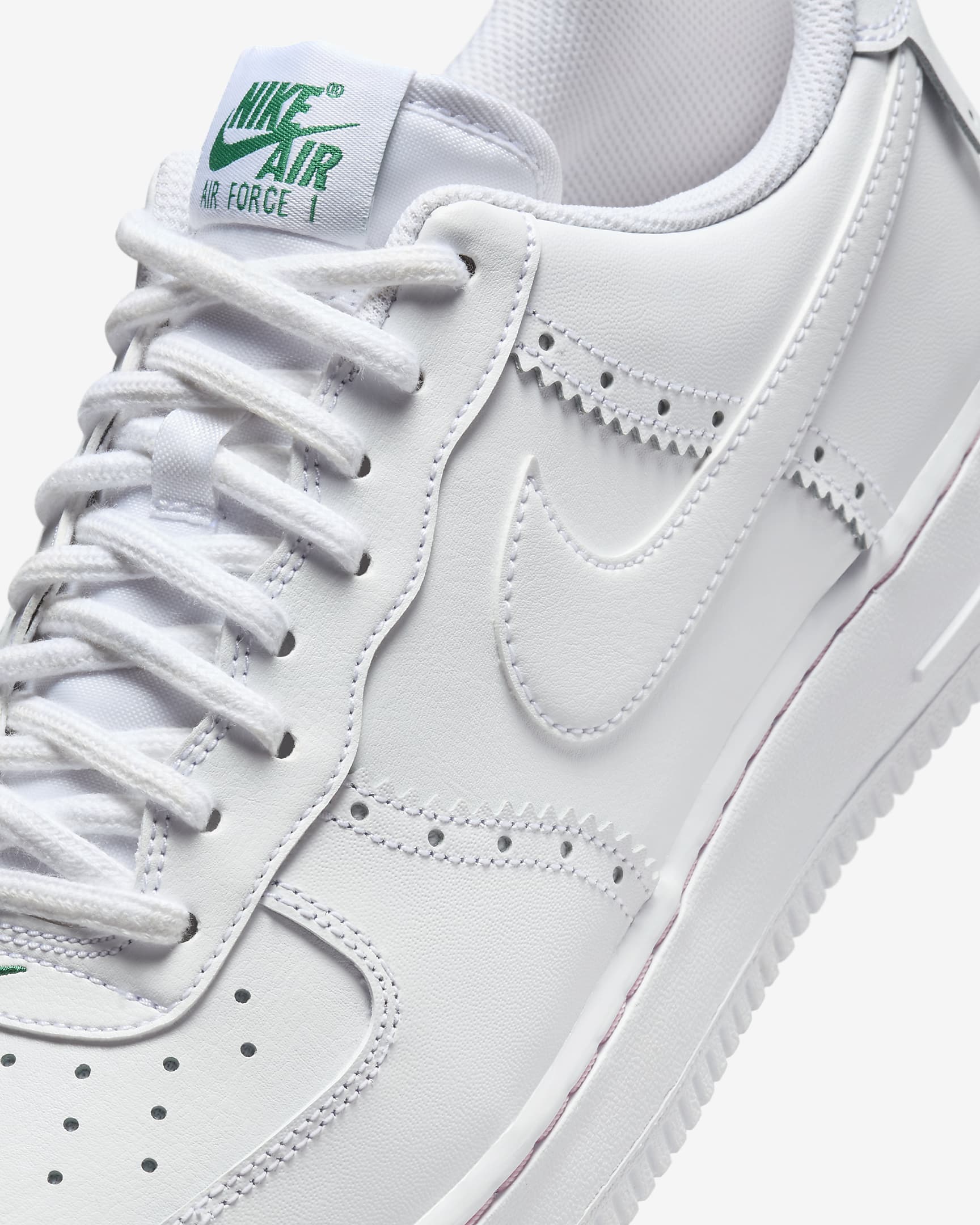 Scarpa Nike Air Force 1 '07 LV8 – Uomo - Bianco/Medium Soft Pink/Malachite/Bianco