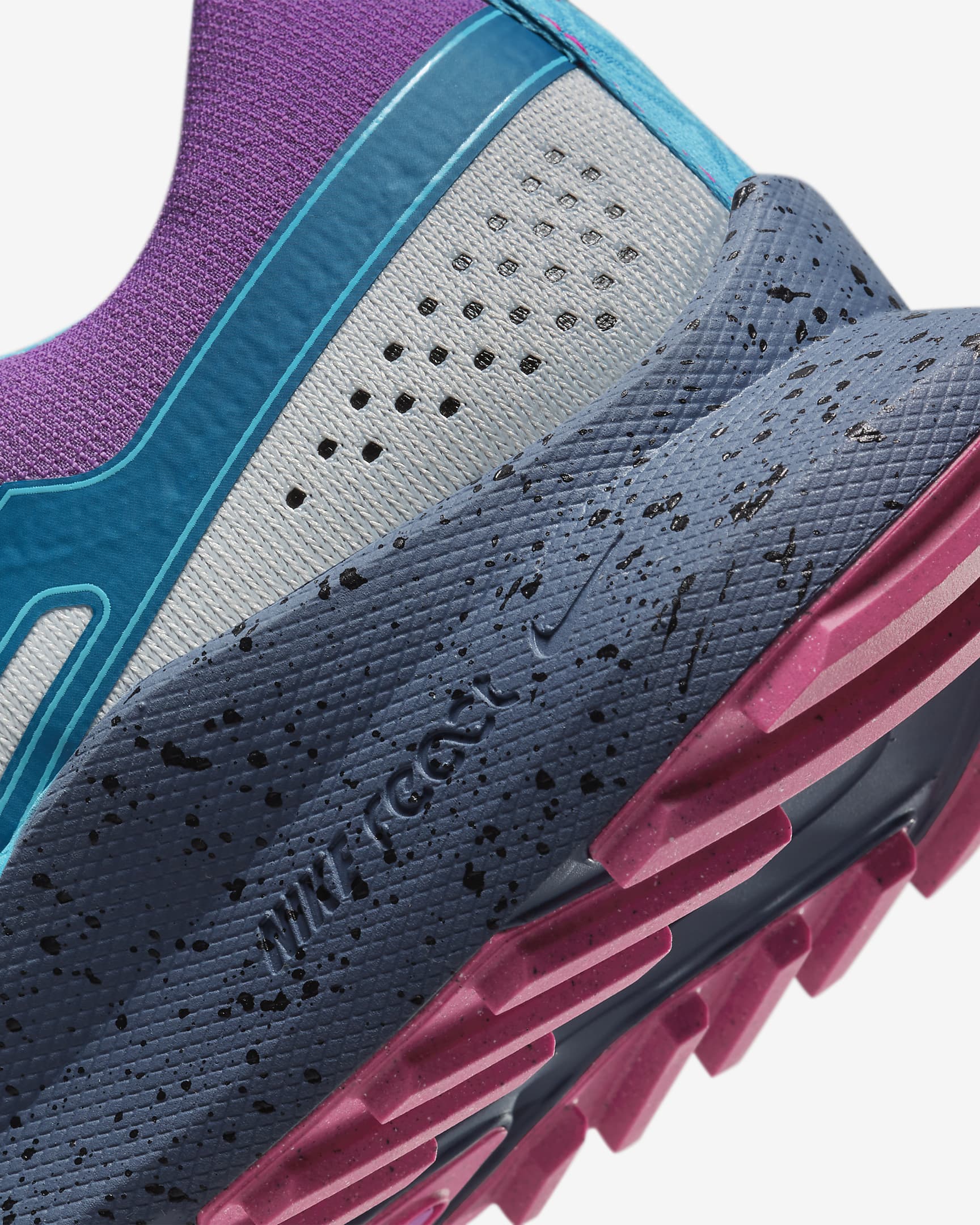 Nike React Pegasus Trail 4 SE Women's TrailRunning Shoes. Nike UK