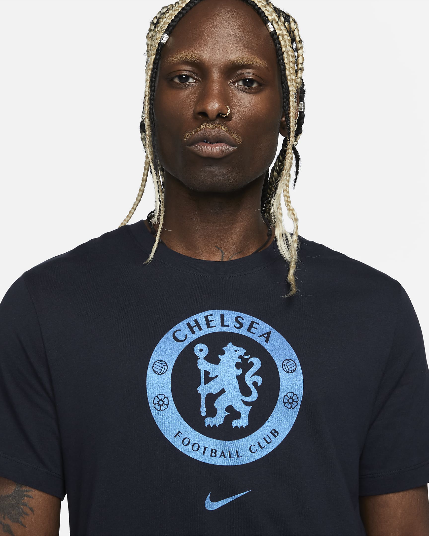 Chelsea FC Crest Men's Soccer T-Shirt - Pitch Blue