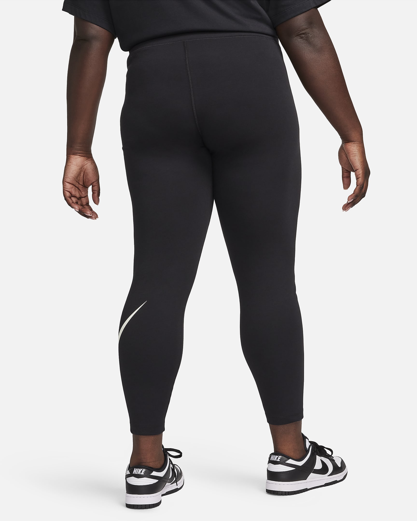 Nike Sportswear Classics magas derekú, mintás női leggings (plus size méret) - Fekete/Sail