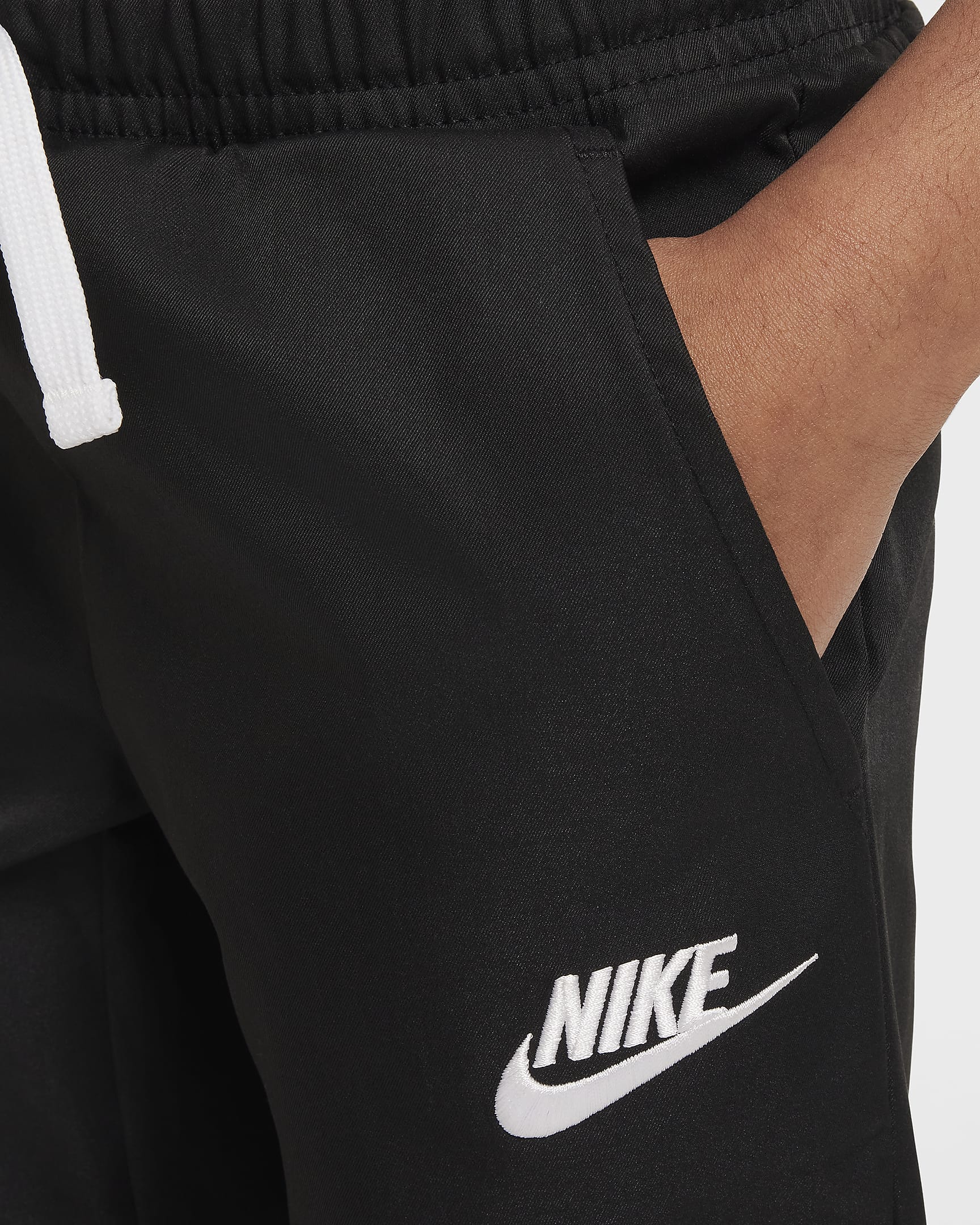 Pants de tejido Woven para niños talla pequeña Nike Dri-FIT - Negro