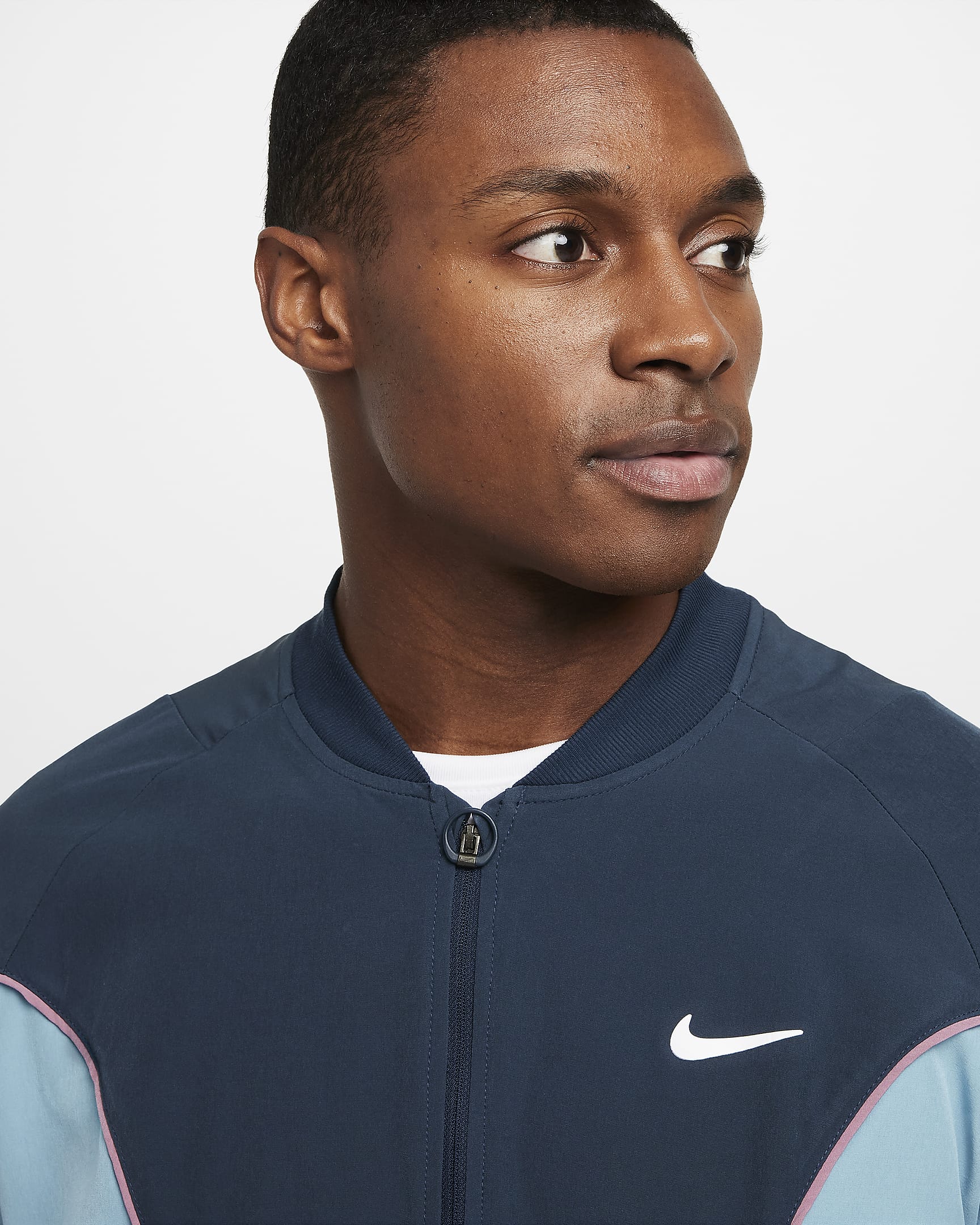 Veste de tennis Dri-FIT NikeCourt Advantage pour homme - Armory Navy/Denim Turquoise/Burgundy Crush/Blanc