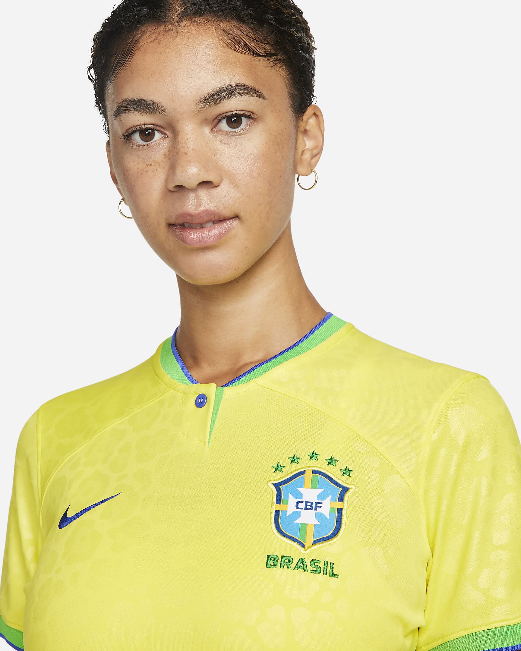 Brazil 2022/23 Stadium Home Women's Nike DriFIT Football Shirt. Nike SI