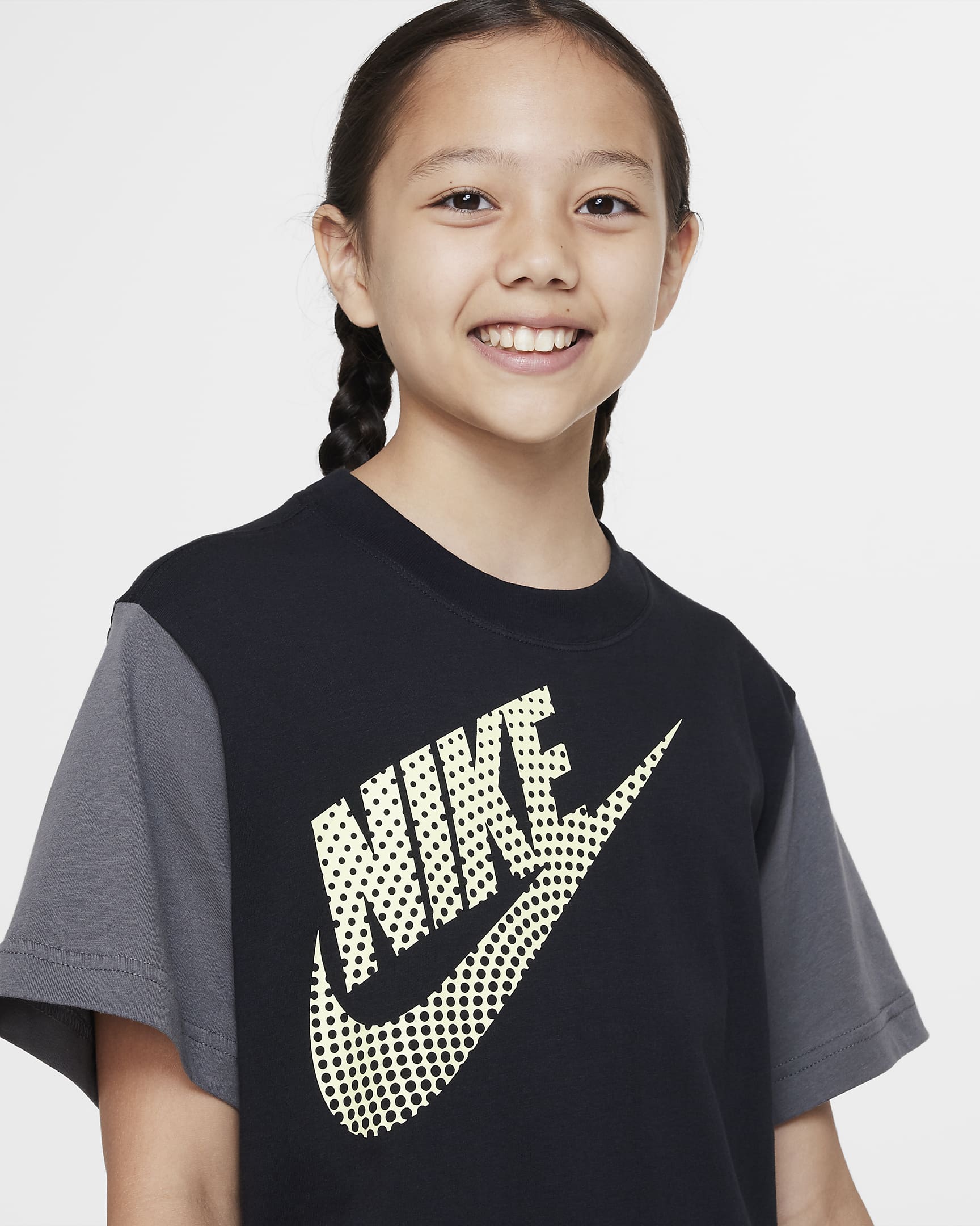 Nike Sportswear Essential Big Kids' (Girls') Dance T-Shirt - Black/Iron Grey