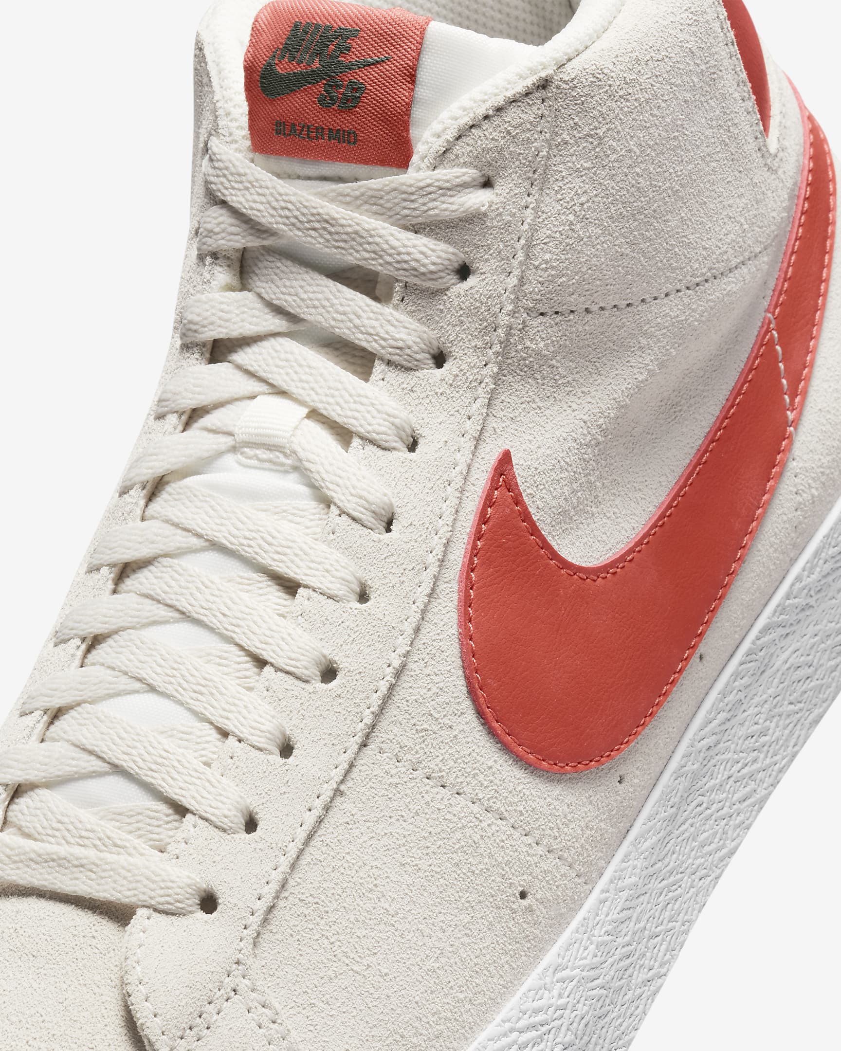 Nike SB Zoom Blazer Mid Skate Shoes. Nike.com