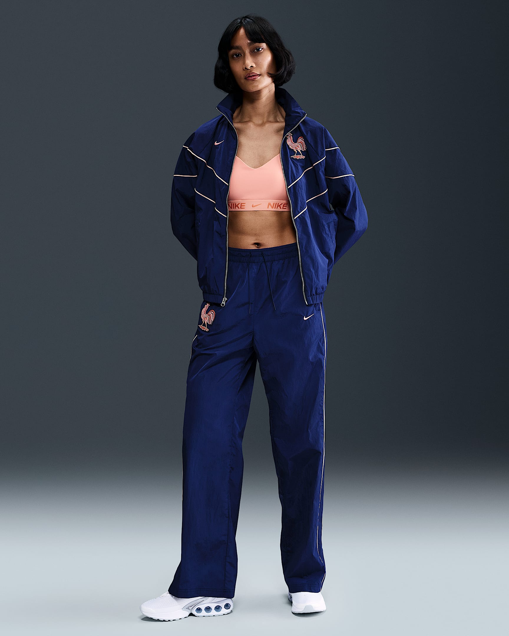 FFF Windrunner Nike Yüksek Belli Dokuma Kadın Futbol Eşofman Altı - Blue Void/Blue Void/Washed Coral/Bleached Coral