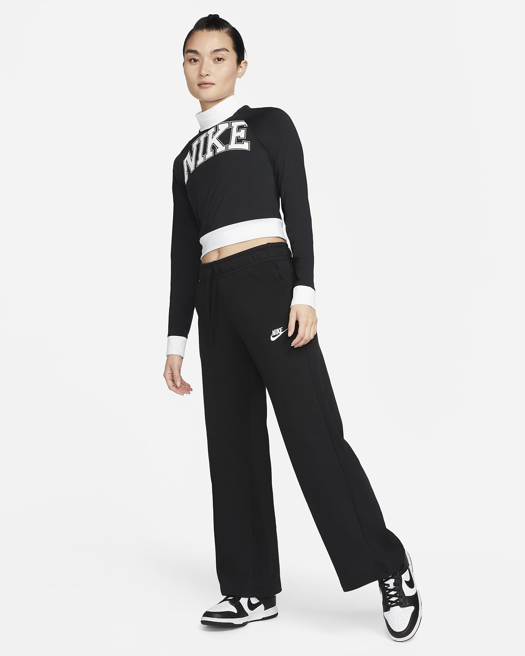 Nike Sportswear Club Fleece Women's Mid-Rise Wide-Leg Tracksuit Bottoms - Black/White