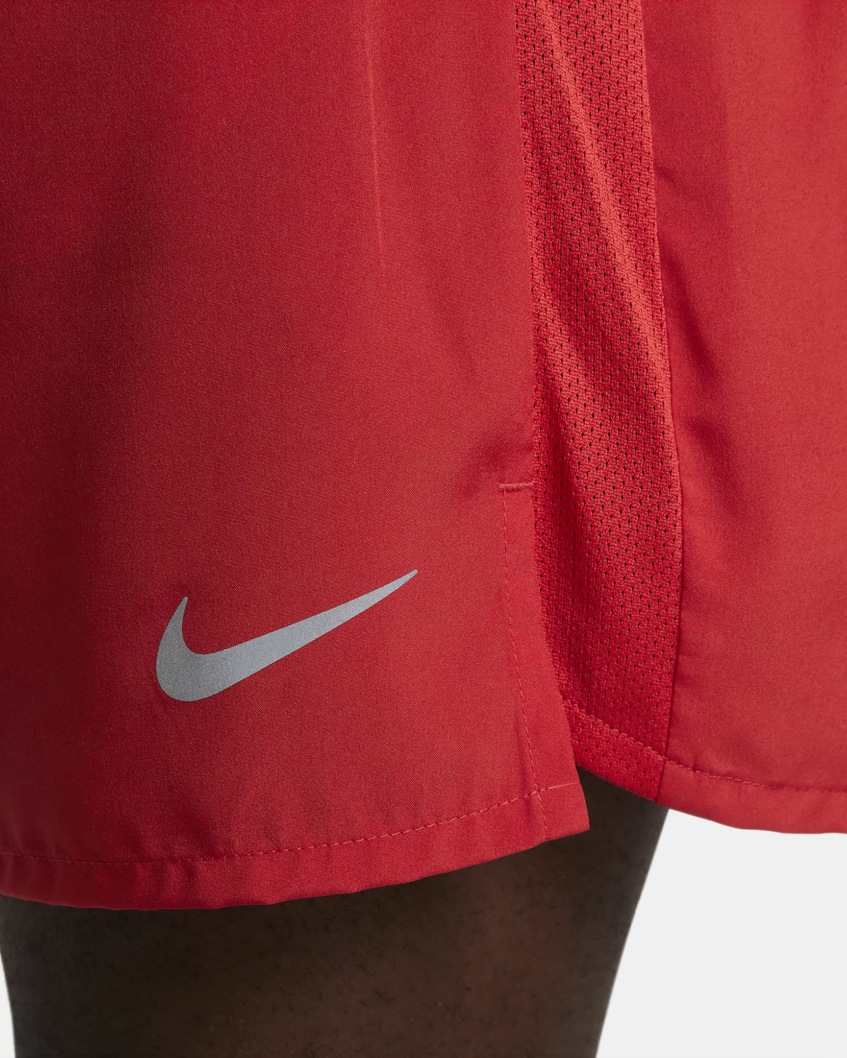 Nike Challenger Pantalón corto de running Dri-FIT de 18 cm con malla interior - Hombre - University Red/University Red/Negro