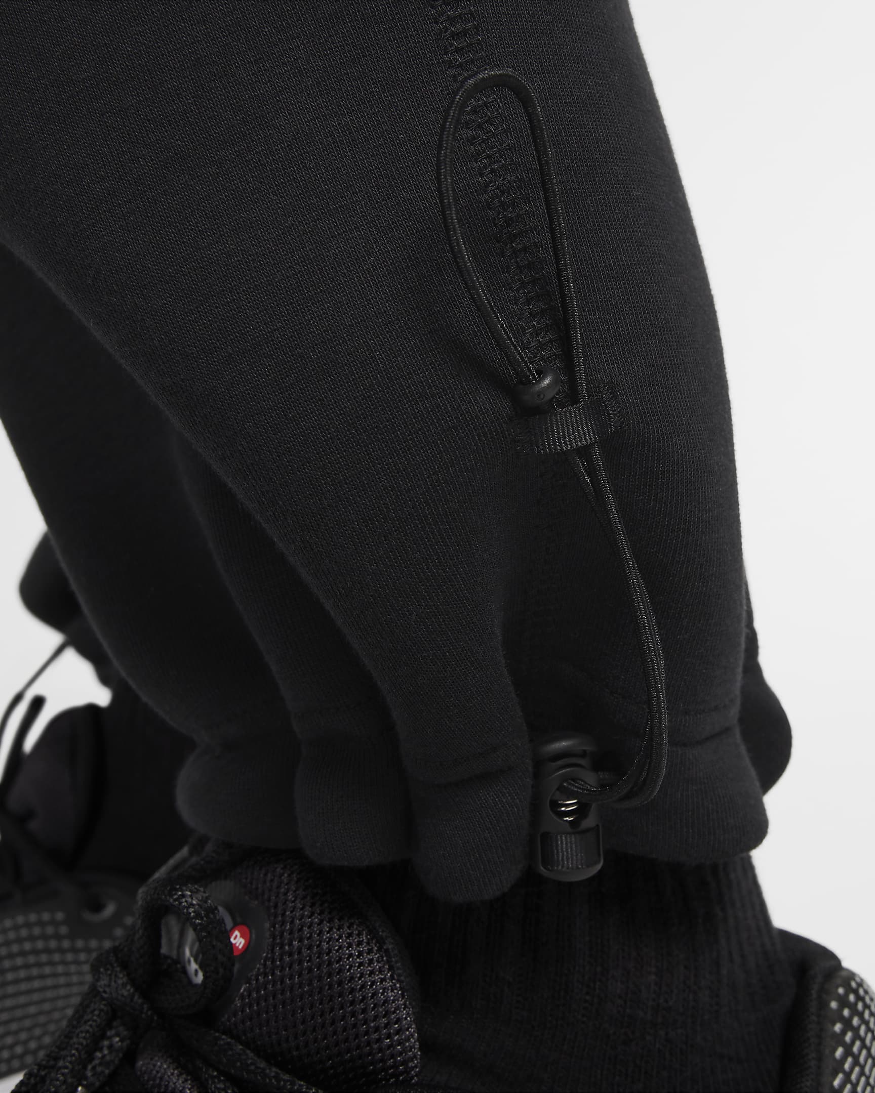 Nike Tech Pantalons de teixit Fleece amb vora oberta - Home - Negre/Negre