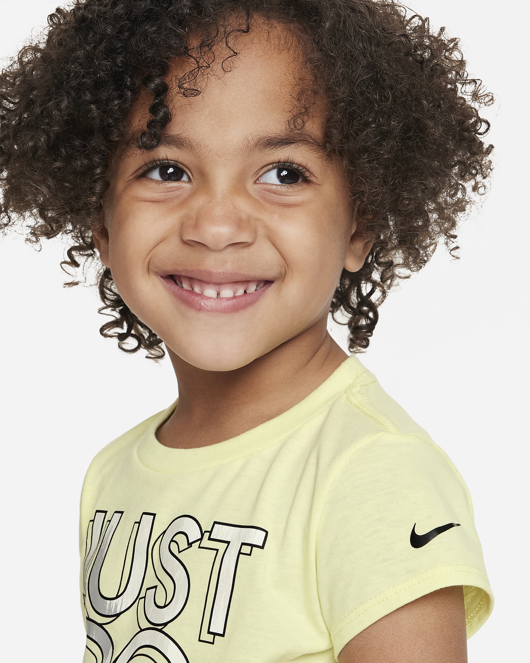 Playera para niños pequeños (playera Nike Digi Dye 