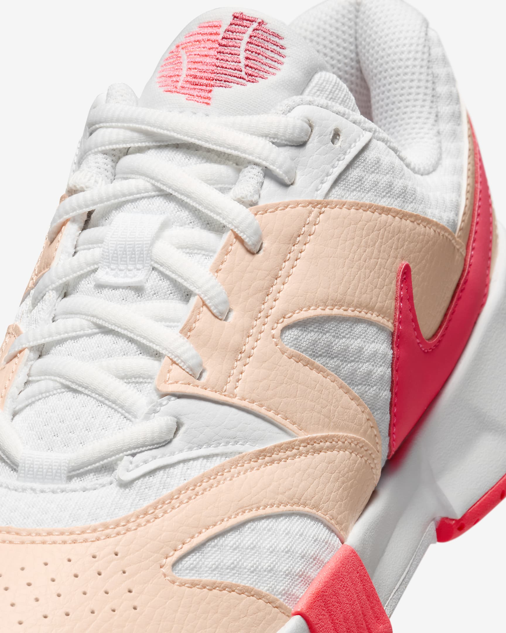 Chaussure de tennis NikeCourt Lite 4 pour femme - Blanc/Crimson Tint/Aster Pink/Hot Punch