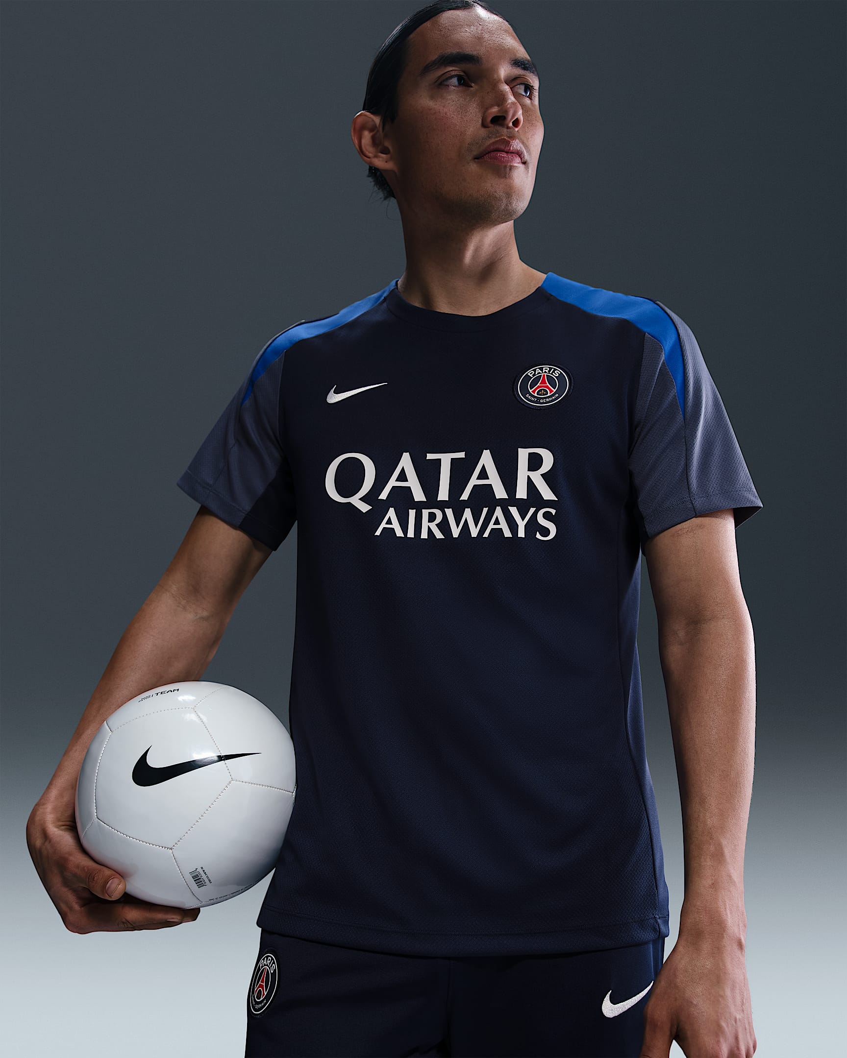 パリ サンジェルマン (PSG) ストライク メンズ ナイキ Dri-FIT サッカー ショートスリーブ トップ - ミッドナイトネイビー/ディフューズブルー/ハイパーロイヤル/ホワイト
