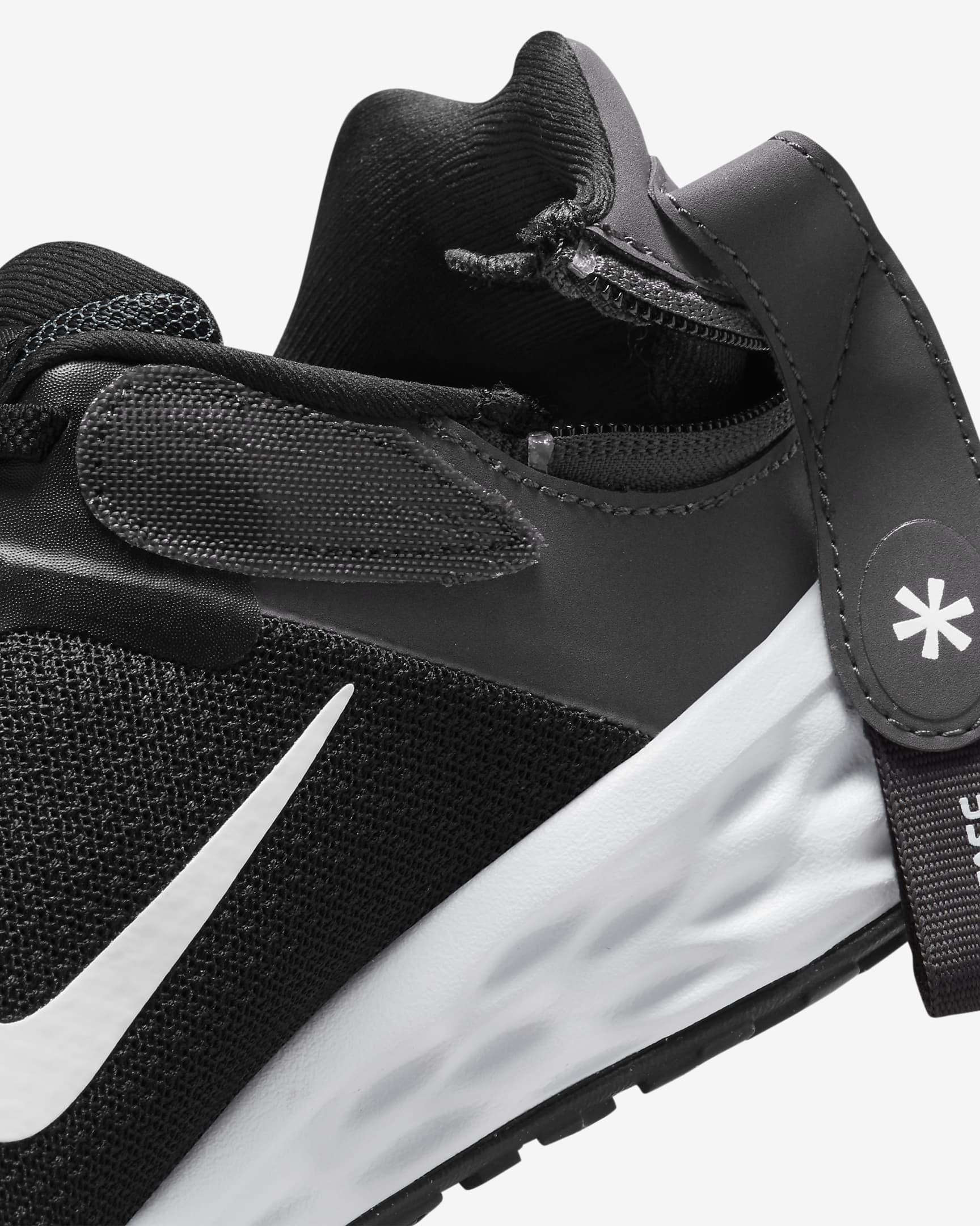 Nike Revolution 6 FlyEase Women's Easy On/Off Road Running Shoes. Nike BG