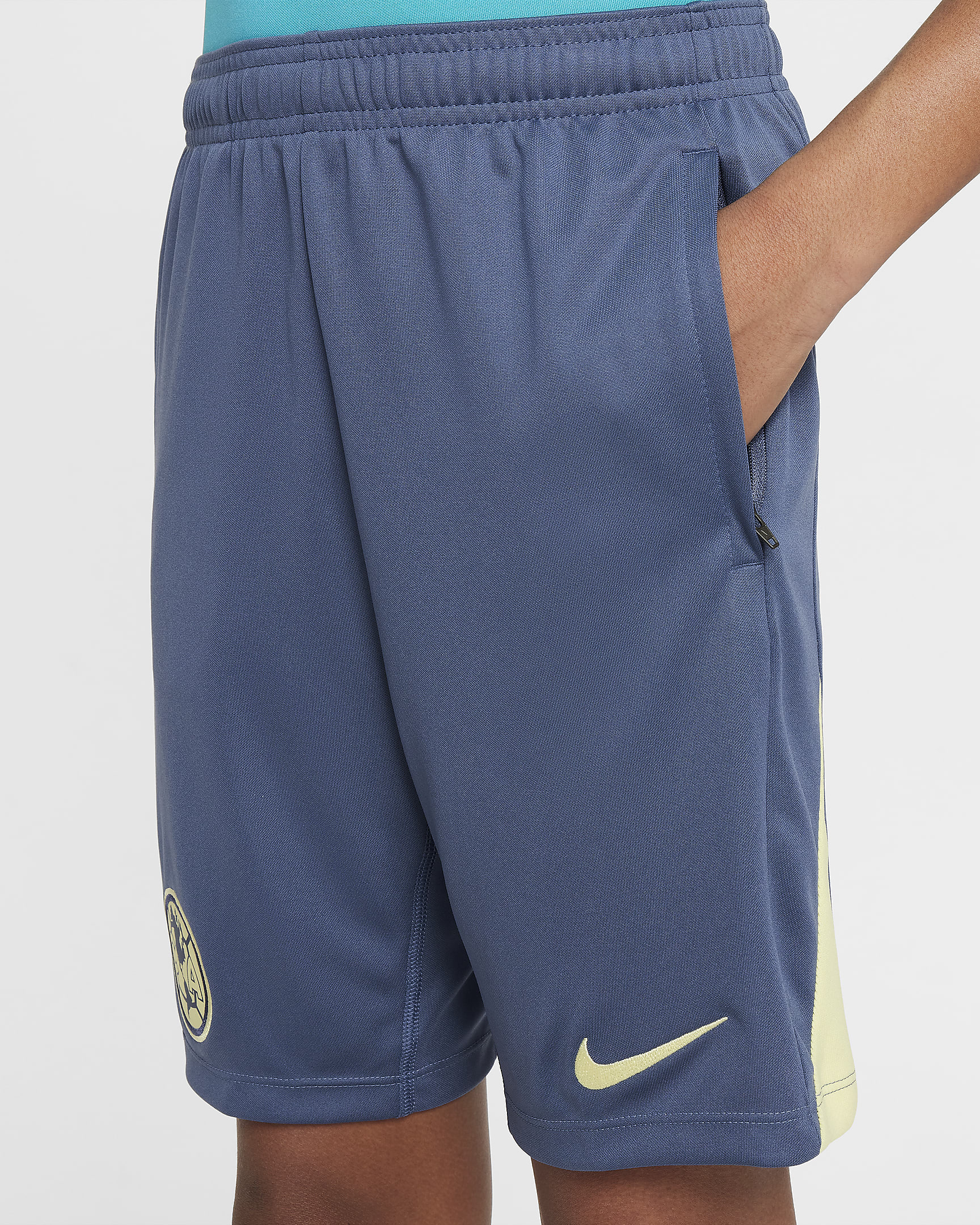 Shorts de fútbol de tejido Knit Nike Dri-FIT para niños talla grande Club América Academy Pro - Azul difuso/Chifón limón/Chifón limón