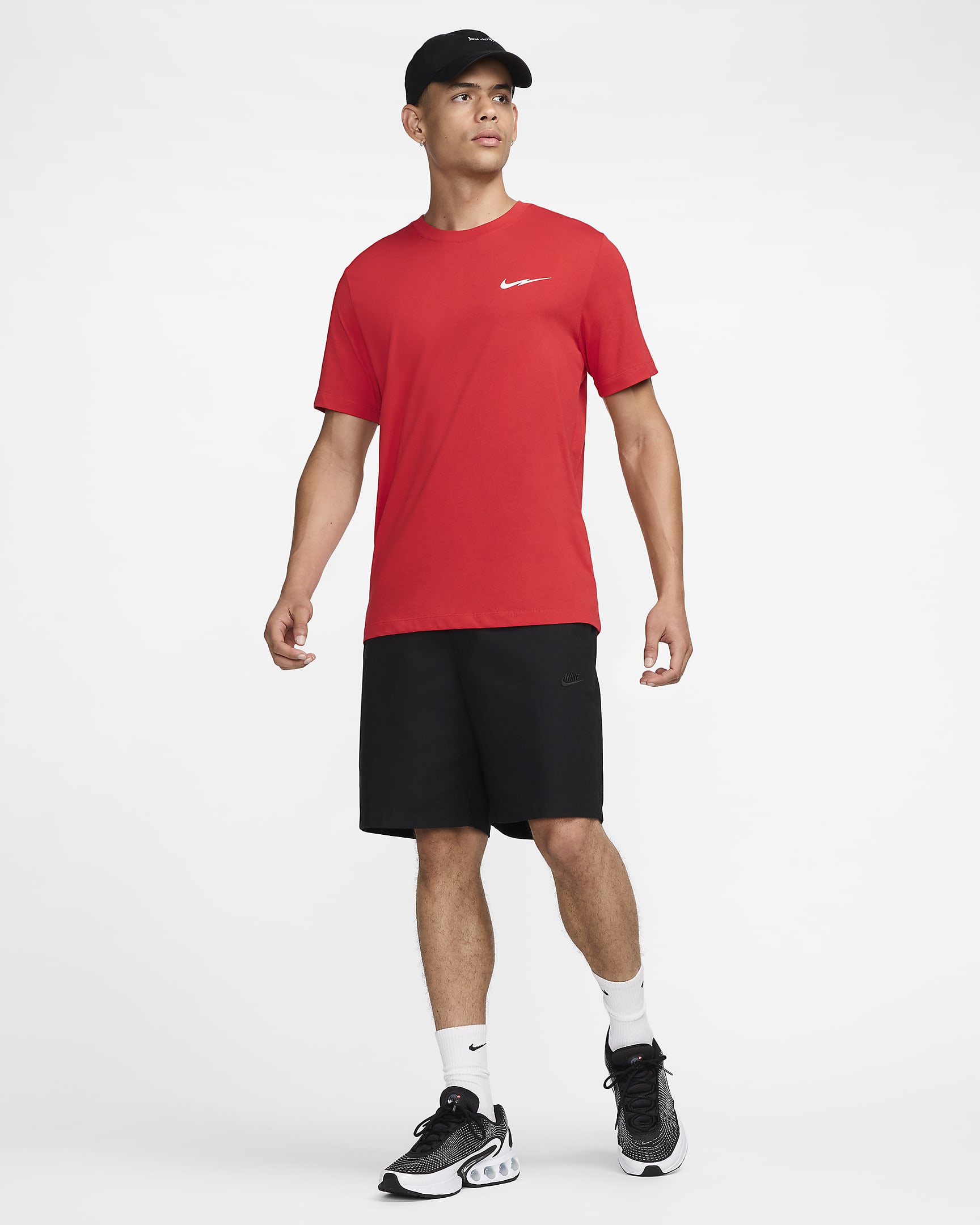 Nike Sportswear Men's T-Shirt - University Red