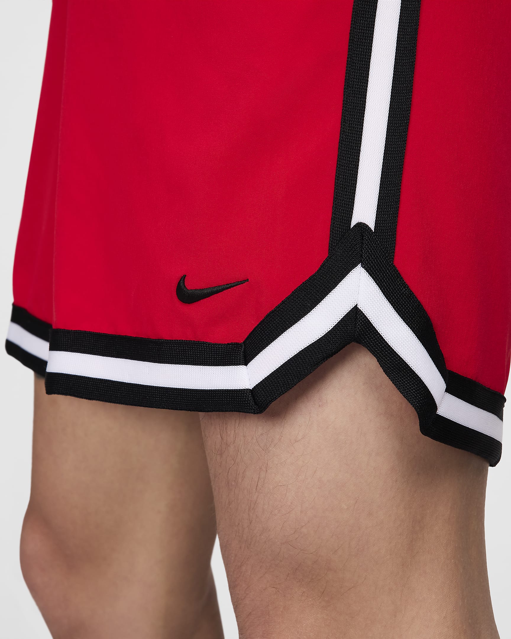 Nike DNA Men's Dri-FIT 6" UV Woven Basketball Shorts - University Red/Black/Black