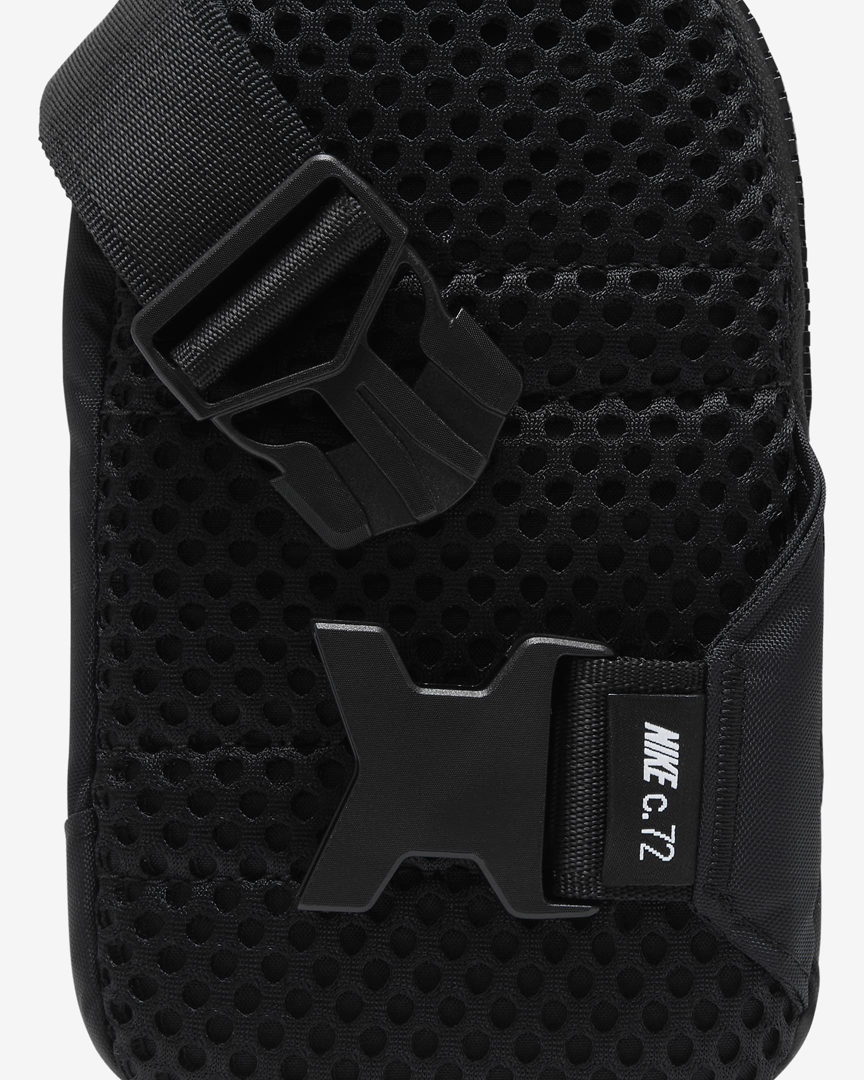 Nike Basketball Essentials CrossBody Bag (1L). Nike ID