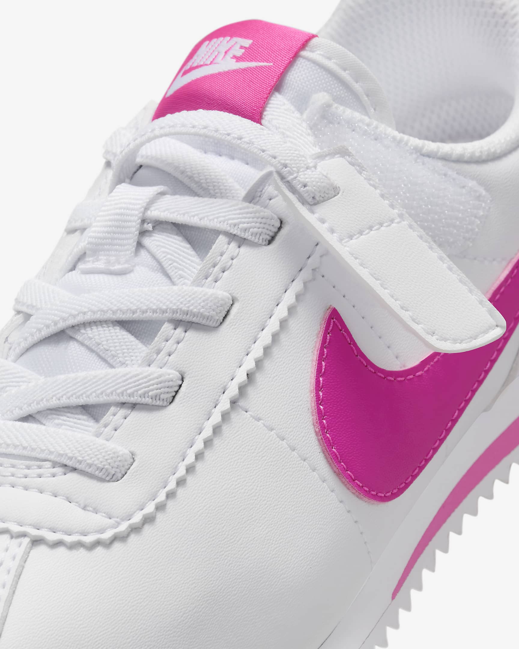 Nike Cortez EasyOn Younger Kids' Shoes - White/Laser Fuchsia