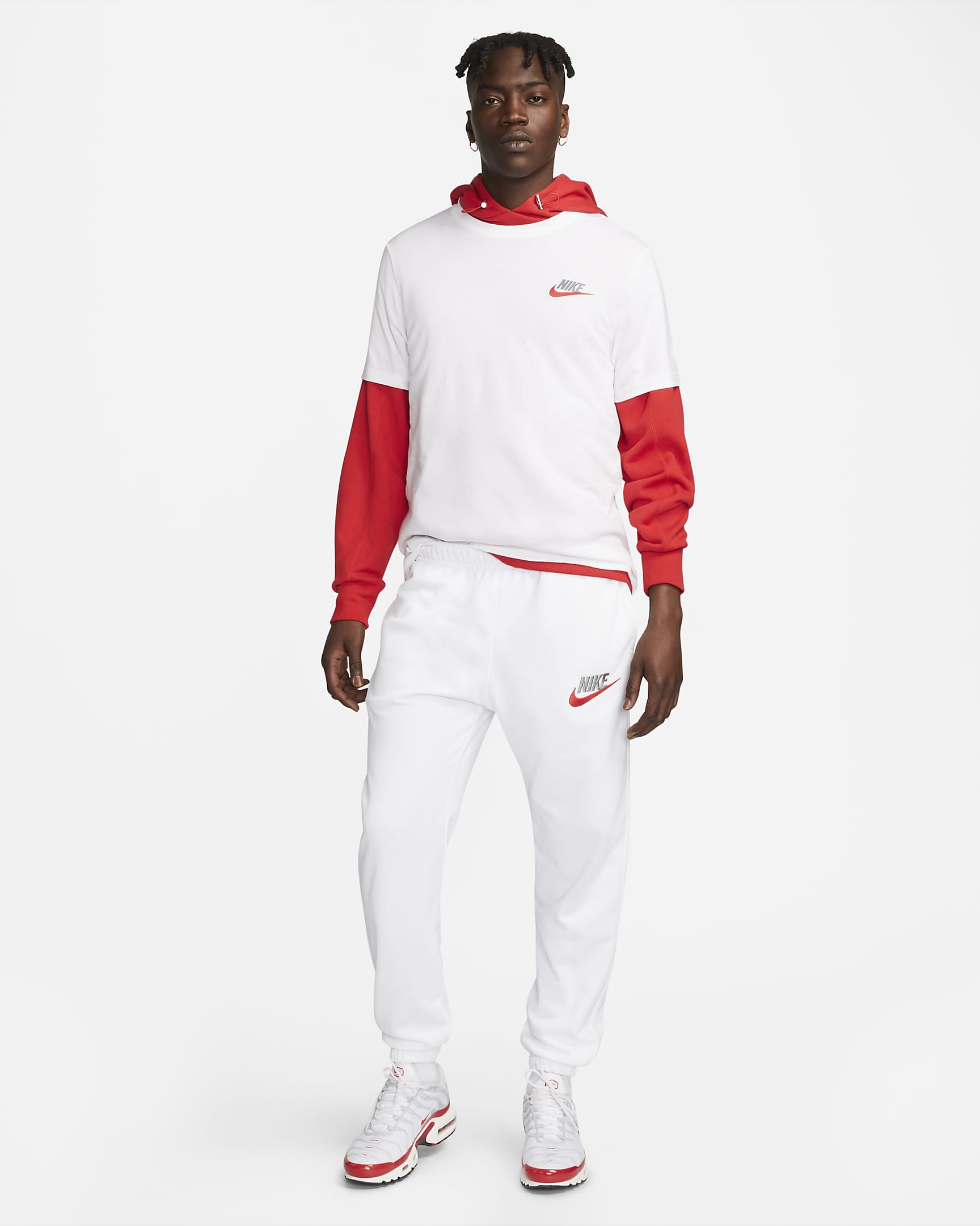 Nike Sportswear Club+ Men's T-Shirt. Nike LU