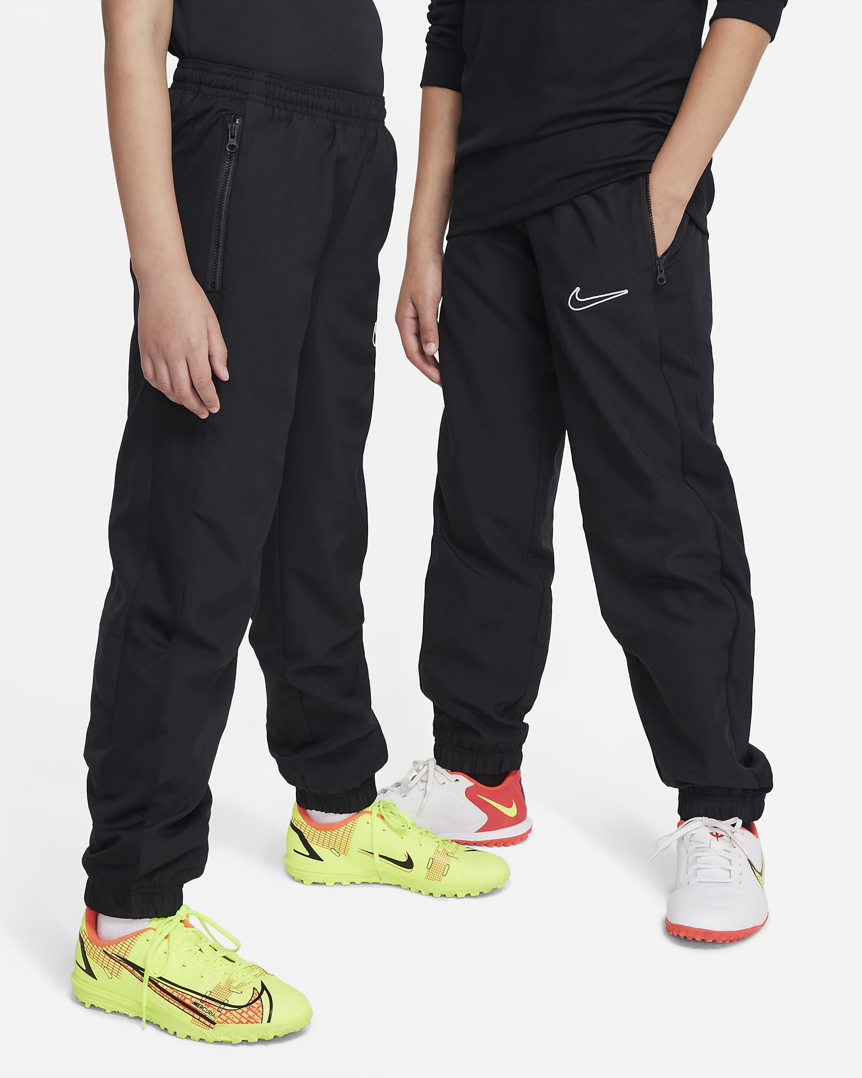 Nike Dri-FIT Academy23 Big Kids' Soccer Pants. Nike.com