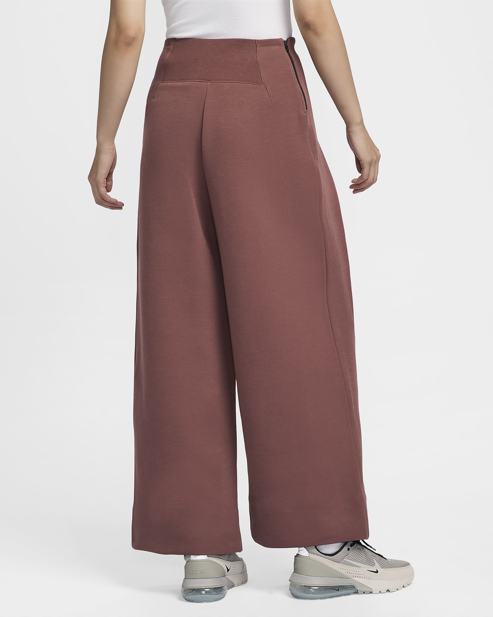 Nike Sportswear Tech Fleece Women's High-Waisted Pleated Trousers - Red Sepia/Black