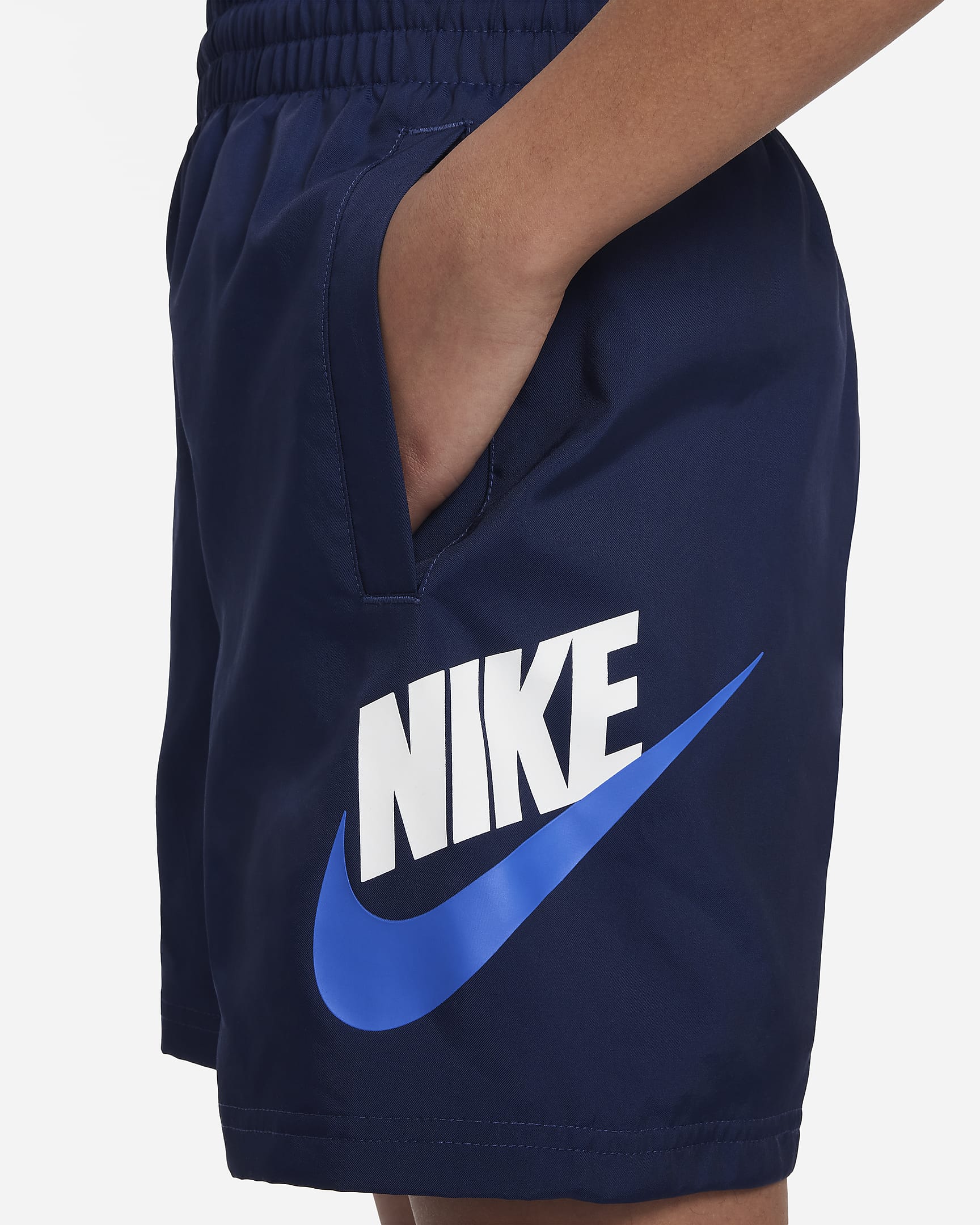 Nike Sportswear Older Kids' Woven Shorts - Midnight Navy