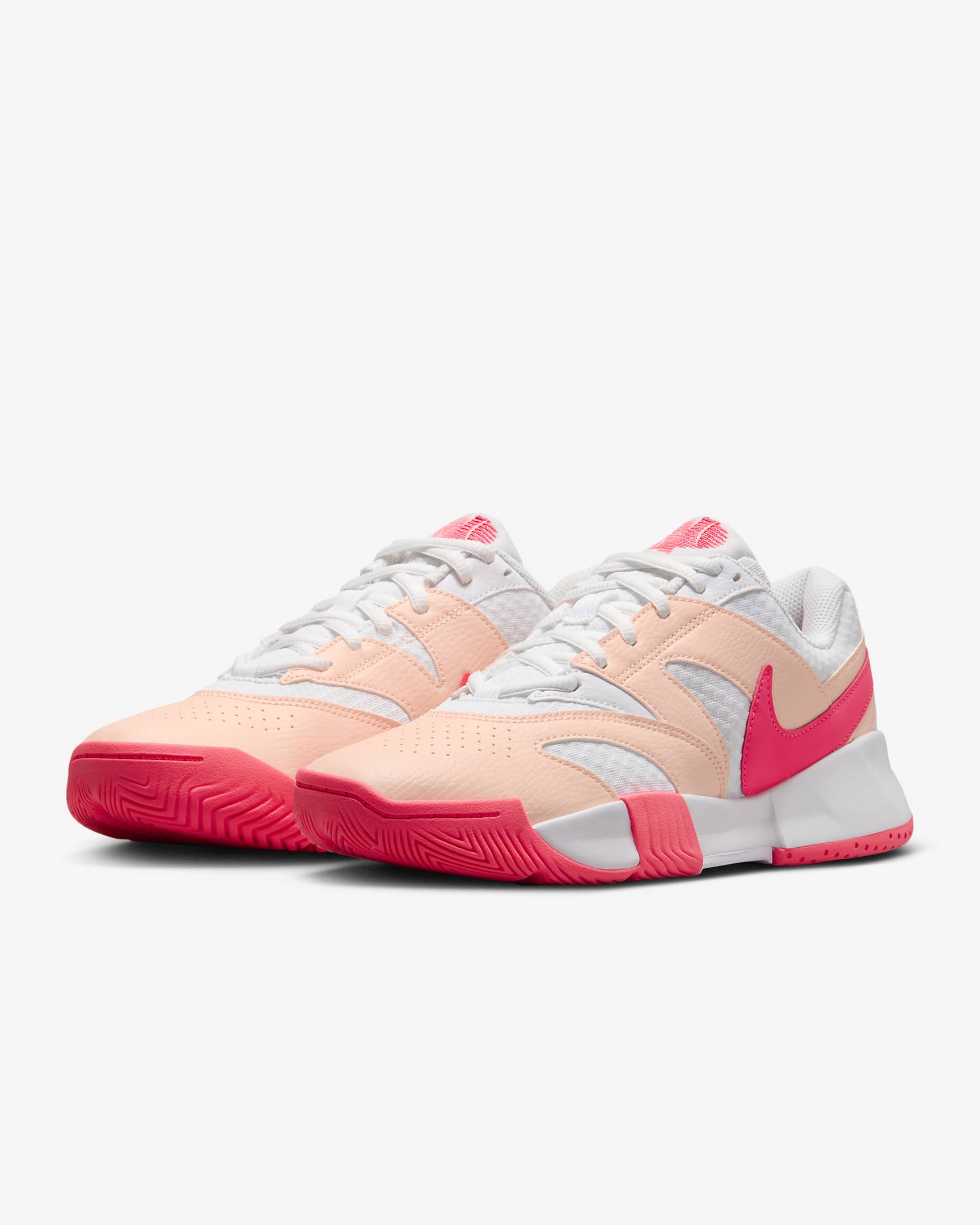 Chaussure de tennis NikeCourt Lite 4 pour femme - Blanc/Crimson Tint/Aster Pink/Hot Punch