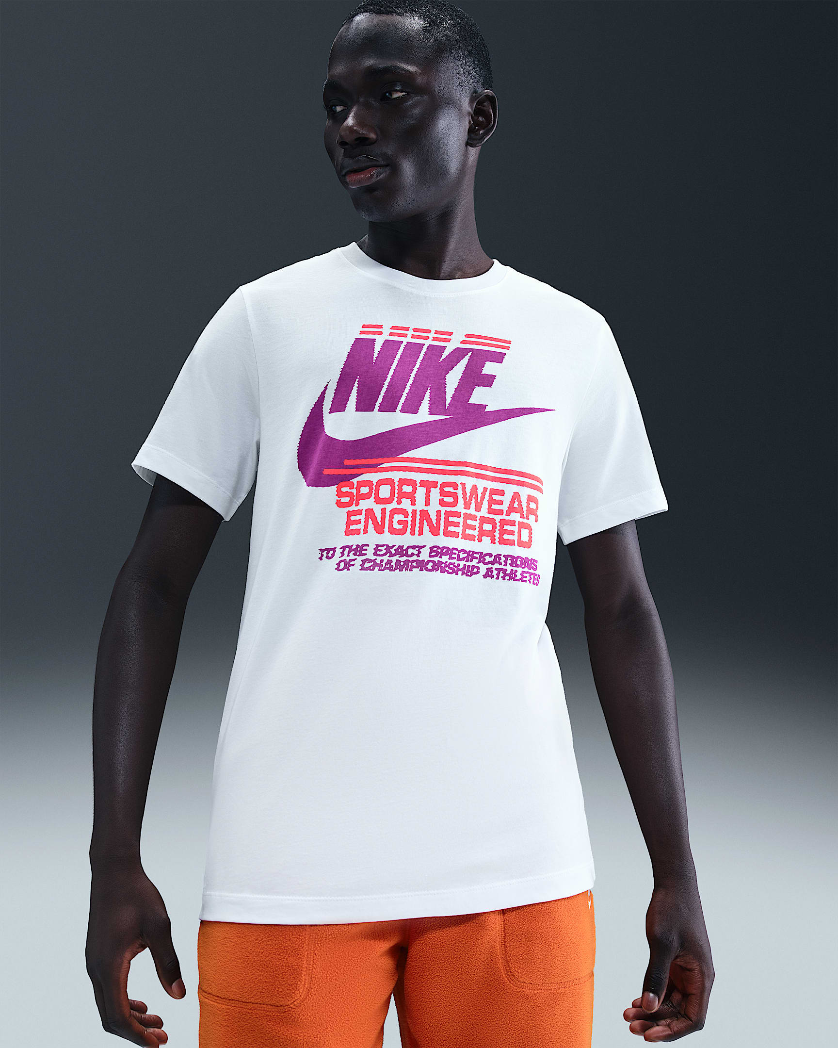 Nike Sportswear Men's T-Shirt - White/Bold Berry