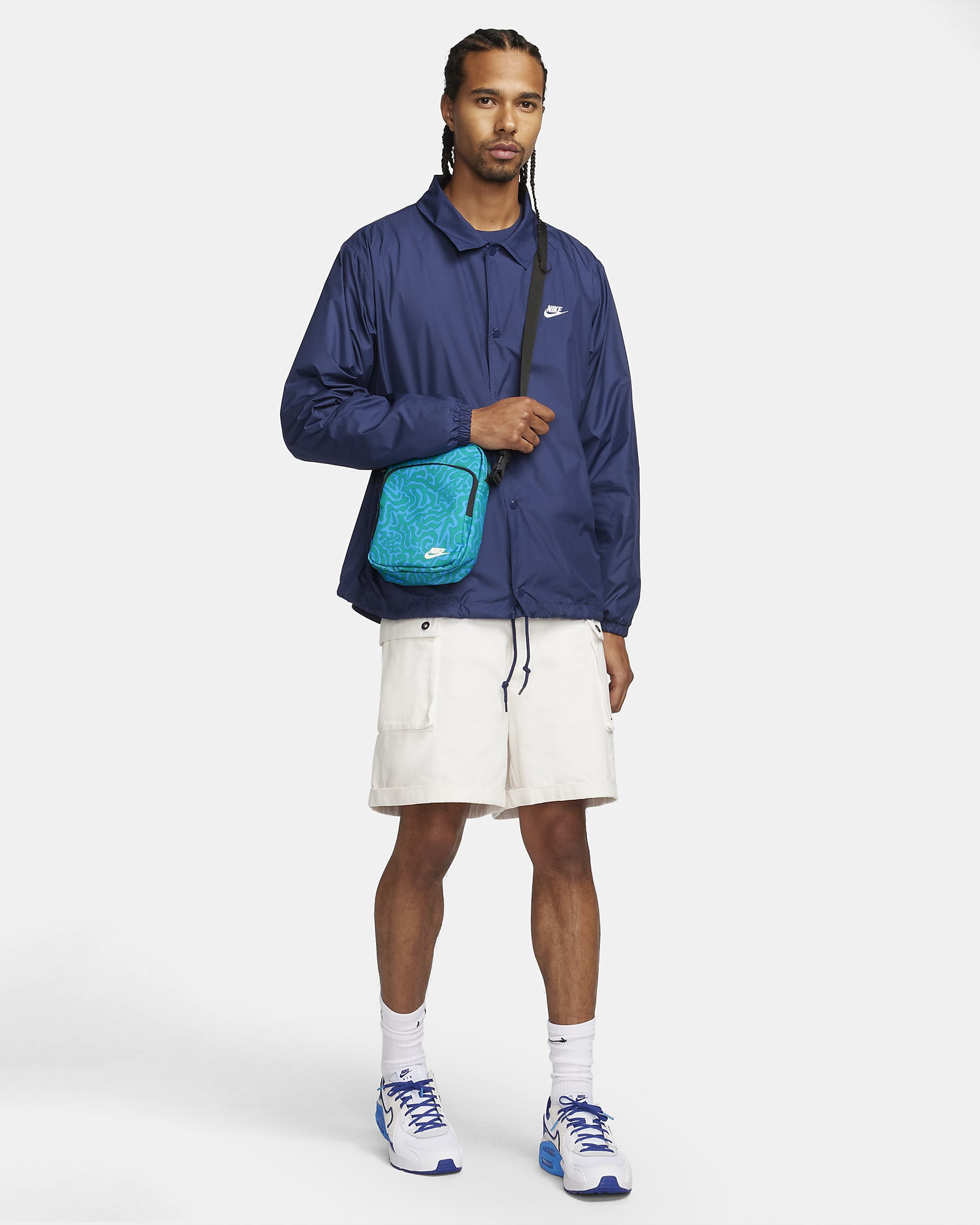 Nike Heritage Cross-Body Bag (4L). Nike RO
