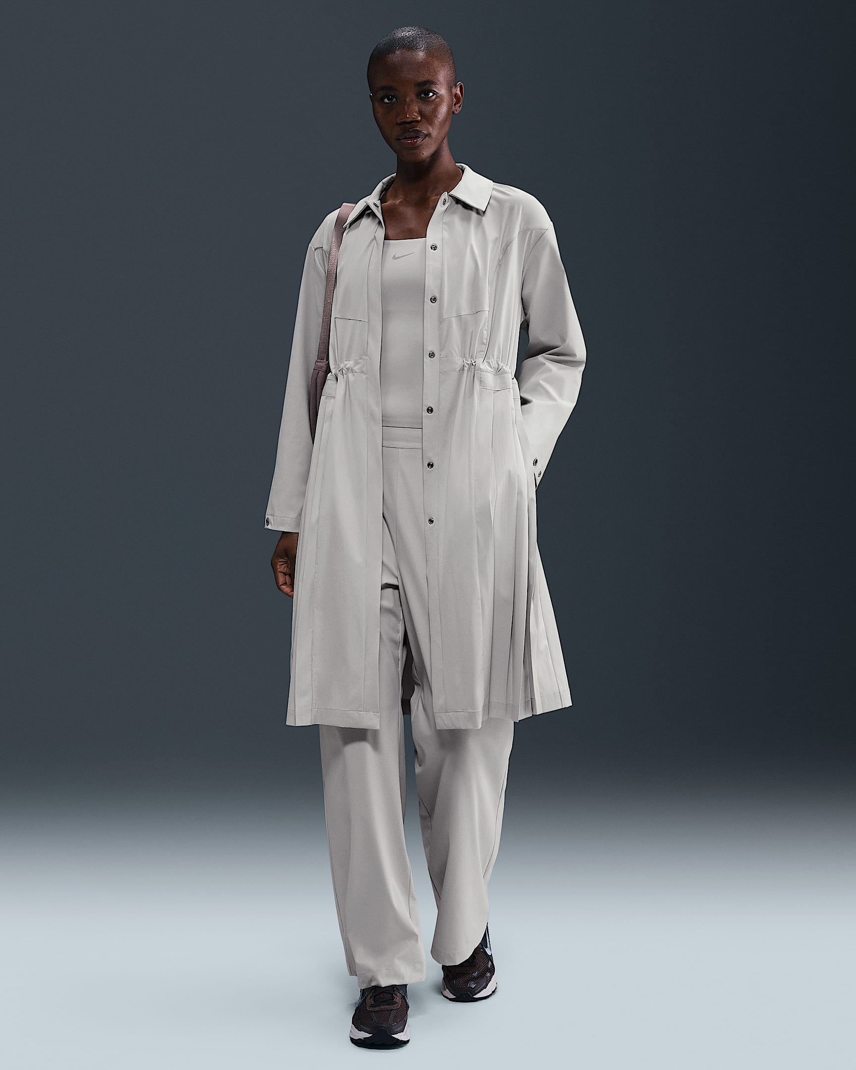 Nike 24.7 PerfectStretch Women's Dri-FIT Oversized Trench Coat - Light Orewood Brown/Light Iron Ore