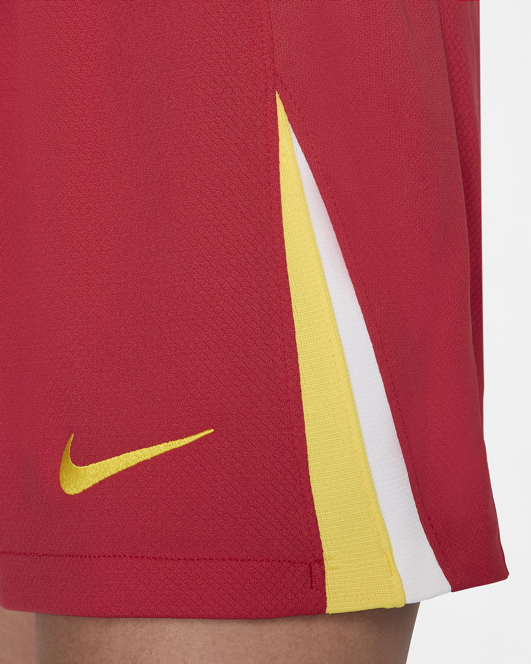 Damskie spodenki piłkarskie Nike Dri-FIT Liverpool F.C. Stadium 2023/24 (wersja domowa) – replika - Gym Red/Biel/Chrome Yellow