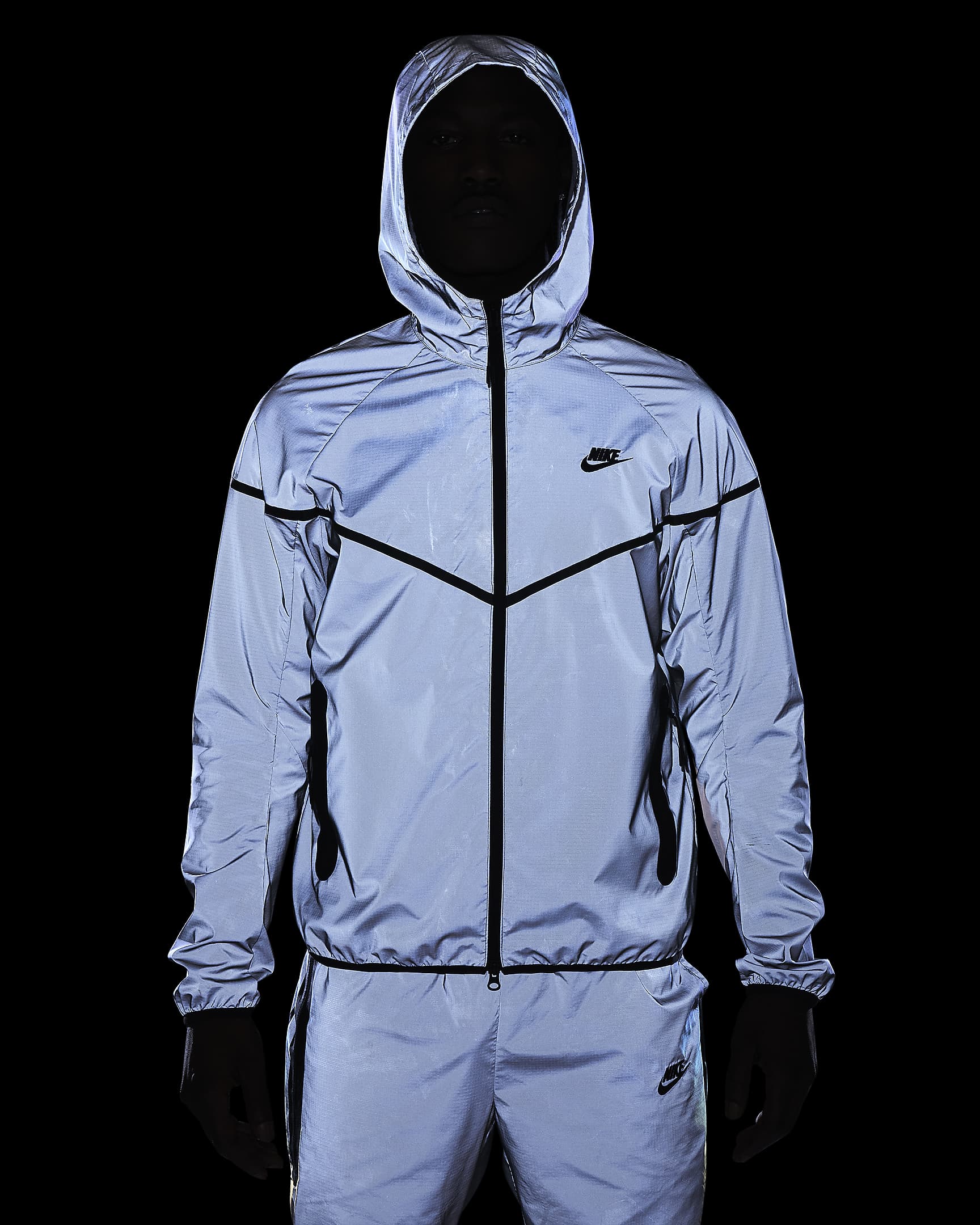 Nike Tech Men's Woven Flash Jacket - Reflect Silver/Black