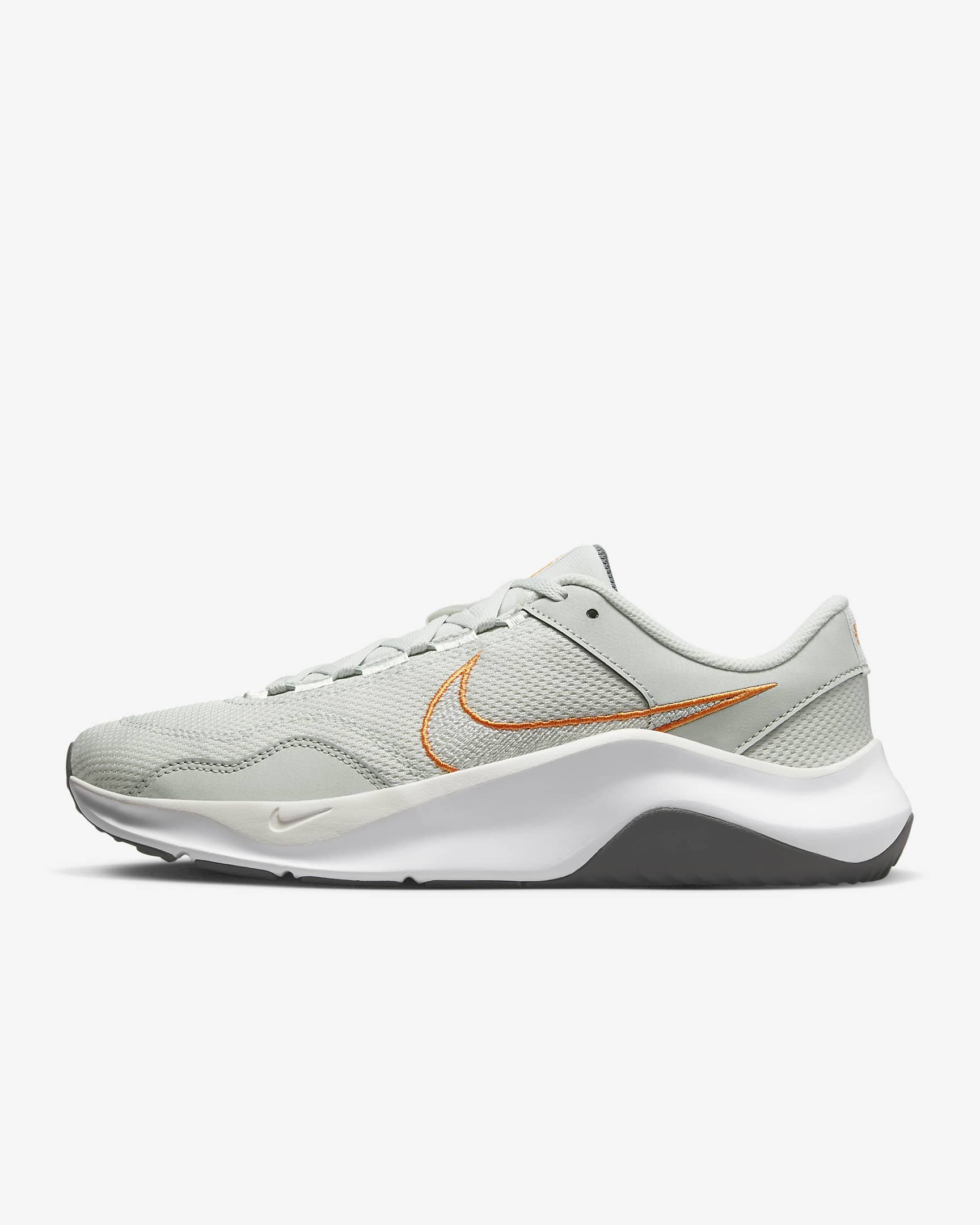 Tenis de entrenamiento para hombre Nike Legend Essential 3 Next Nature - Plata claro/Gris hierro/Mandarina brillante/Blanco cumbre